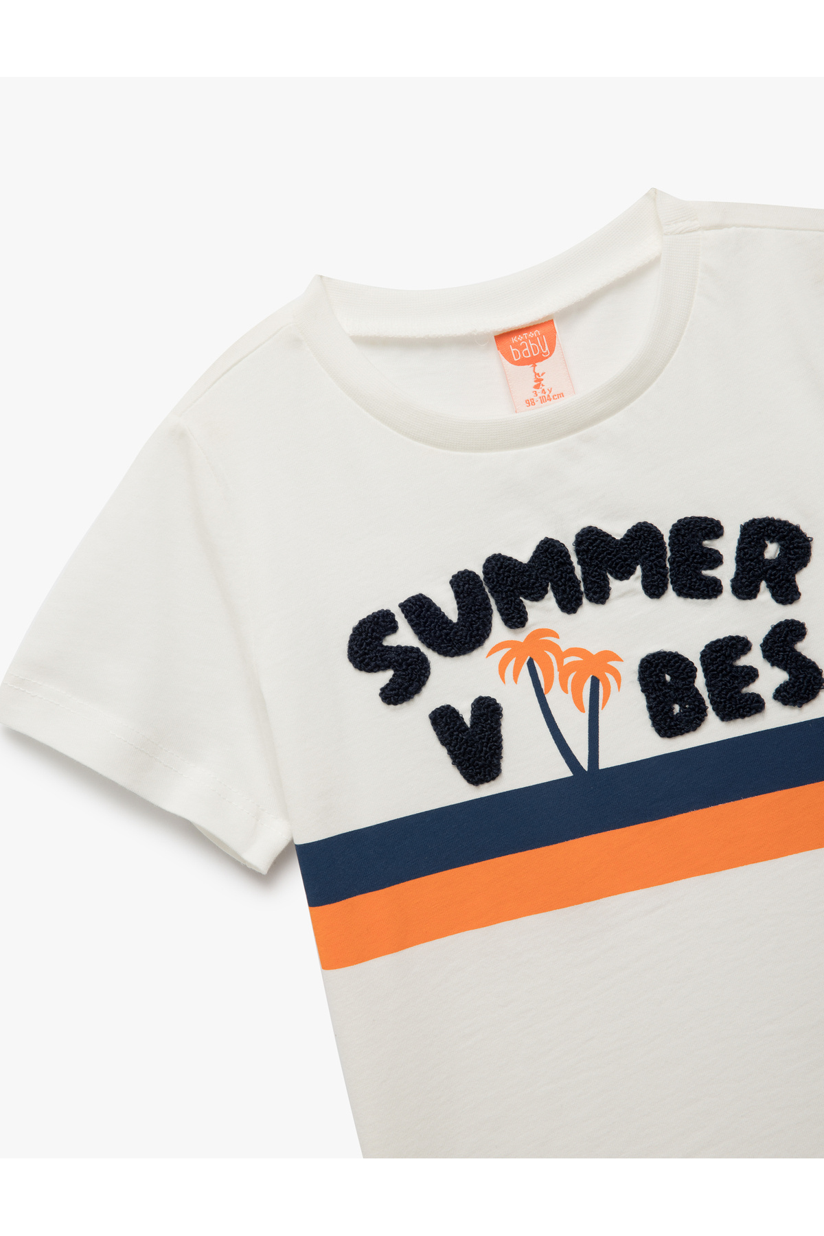 Koton Pamuklu Nakış Detaylı Bisiklet Yaka Kısa Kollu Tişört fotoğrafı 3 (önizleme)