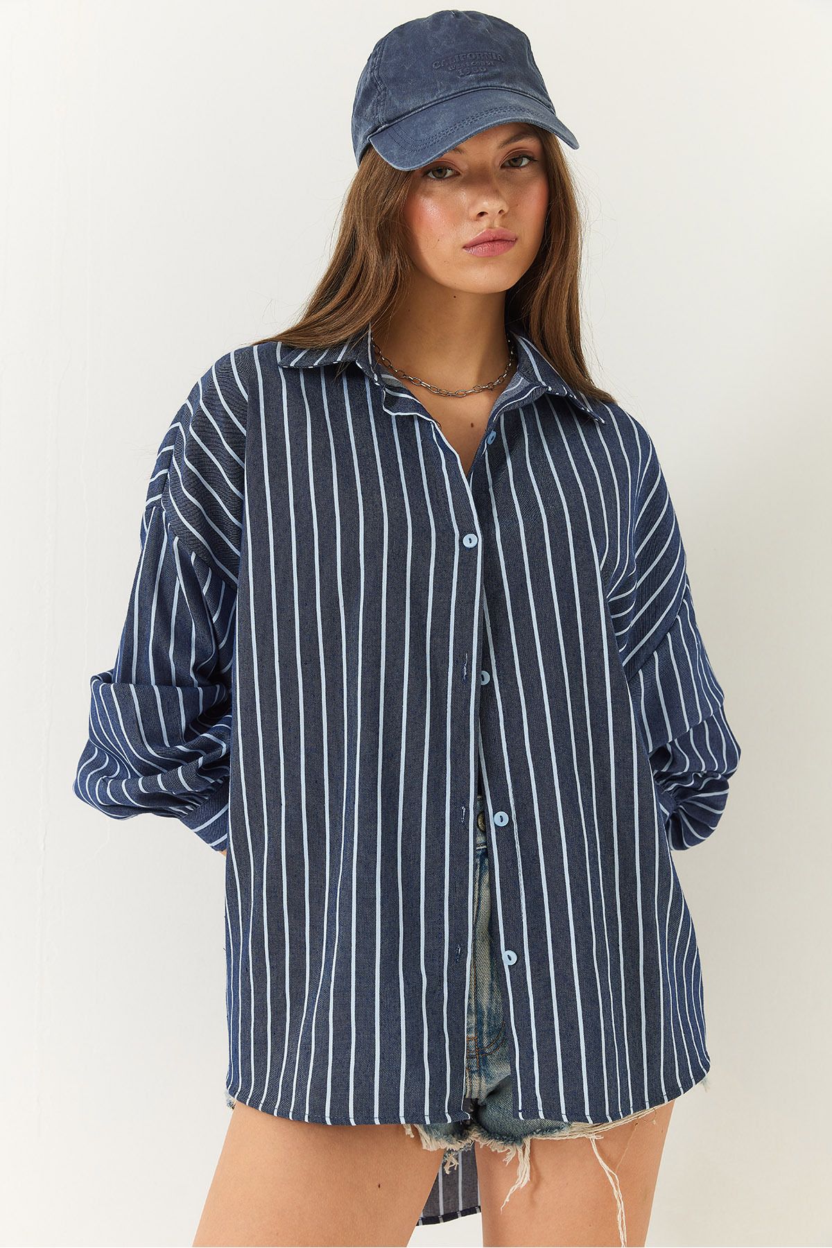 Bianco Lucci-Dámská základní košile Fine Stripe Oversize Standard 2021 60271025 4