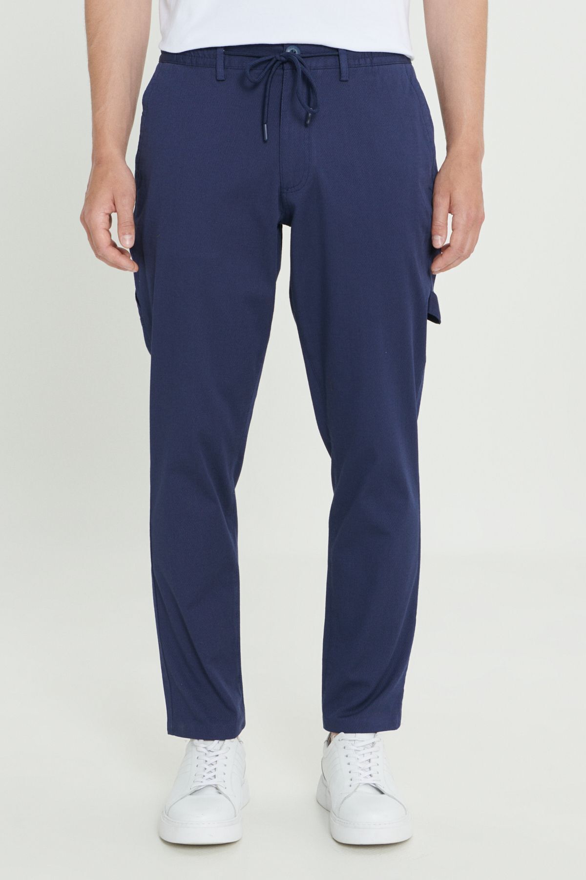 AC&Co / Altınyıldız Classics-Navy Blue Oversize Men's Trousers - Tied Waist, Stretchy Cotton, Dobby Side Pocket 2