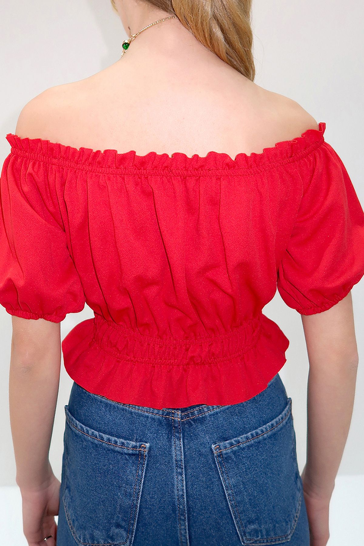 VAGGON-Women's Red Madonna Collar Crop Woven Blouse with Elastic Waist and Sleeves and Gathered Front 3