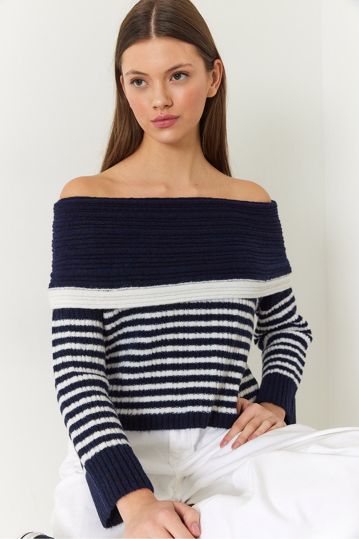 Bianco Lucci-Women's Degaje Collar Striped Sweater 20246303 3
