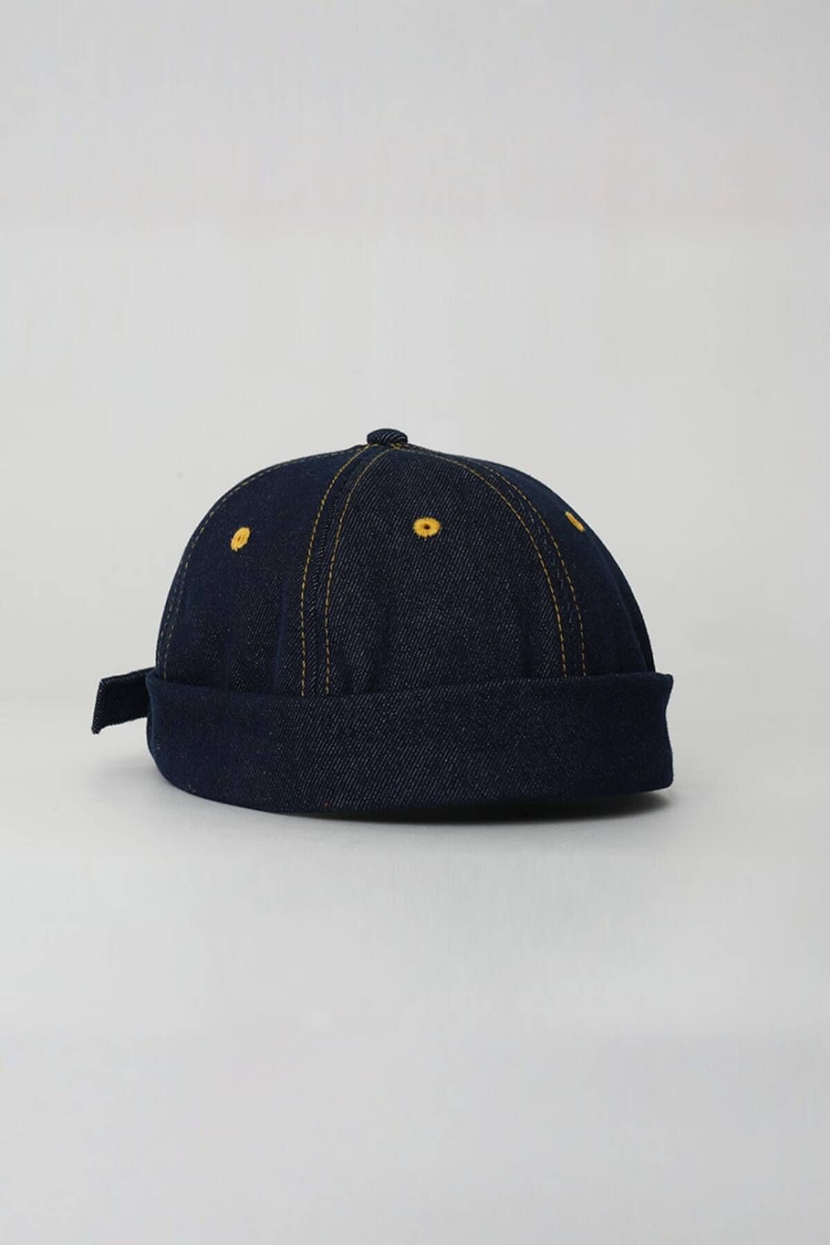 Rust&Rich-Women Men Denim Hat Urban Collection Hands Off Docker 4