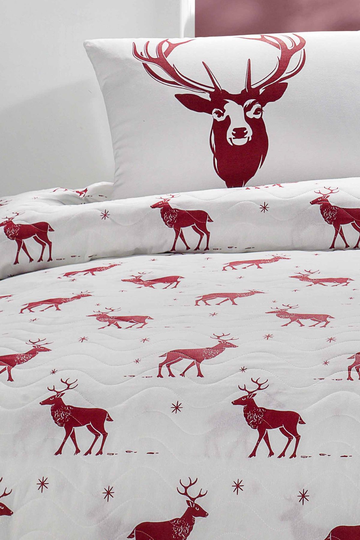 Eponj Home-Single Quilted Bedspread Set Deer Claret Red 3
