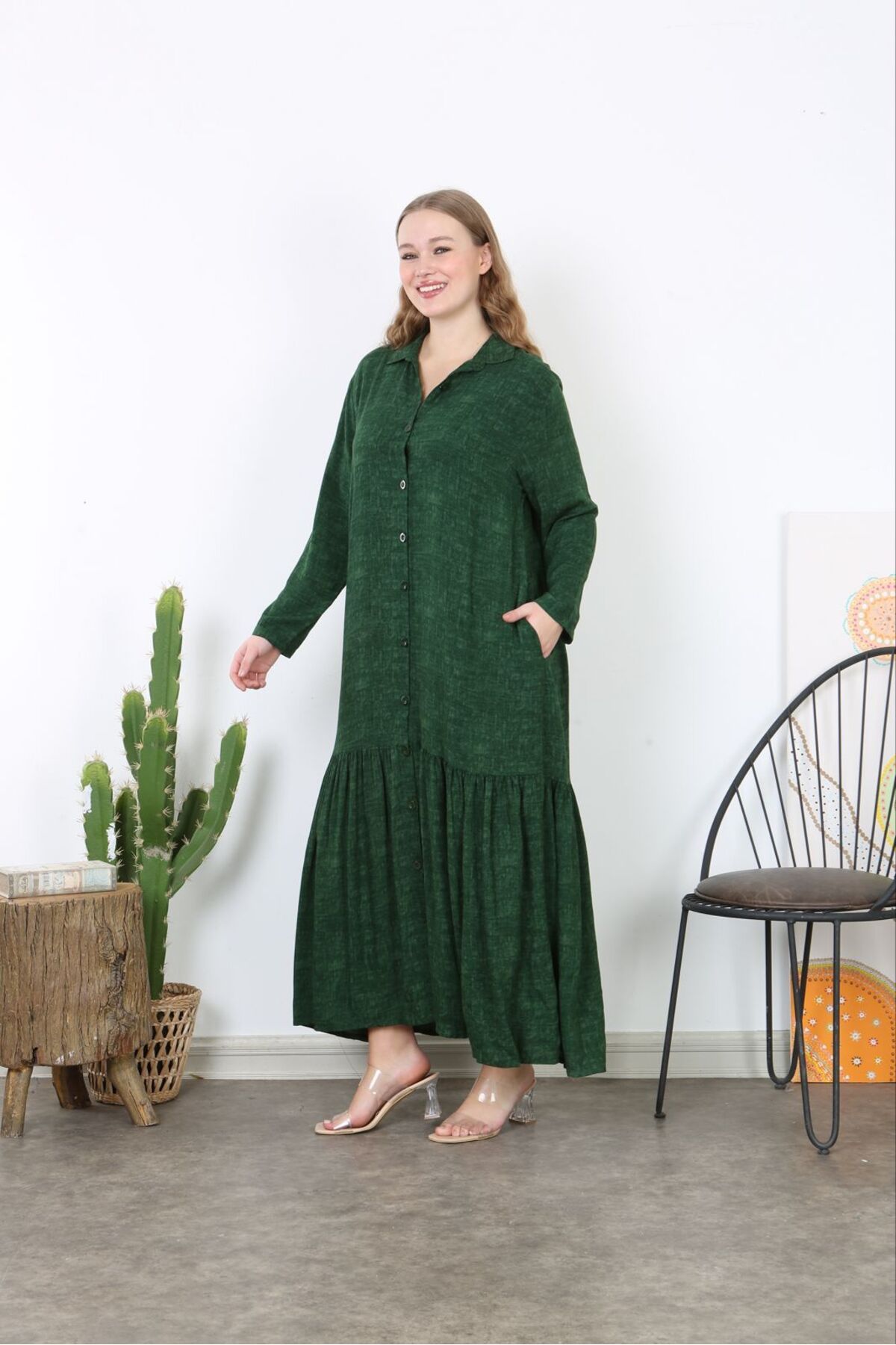 Şans-Women's Plus Size Green Woven Viscose Length Button-Down Long Dress with Pockets 65N38738 6