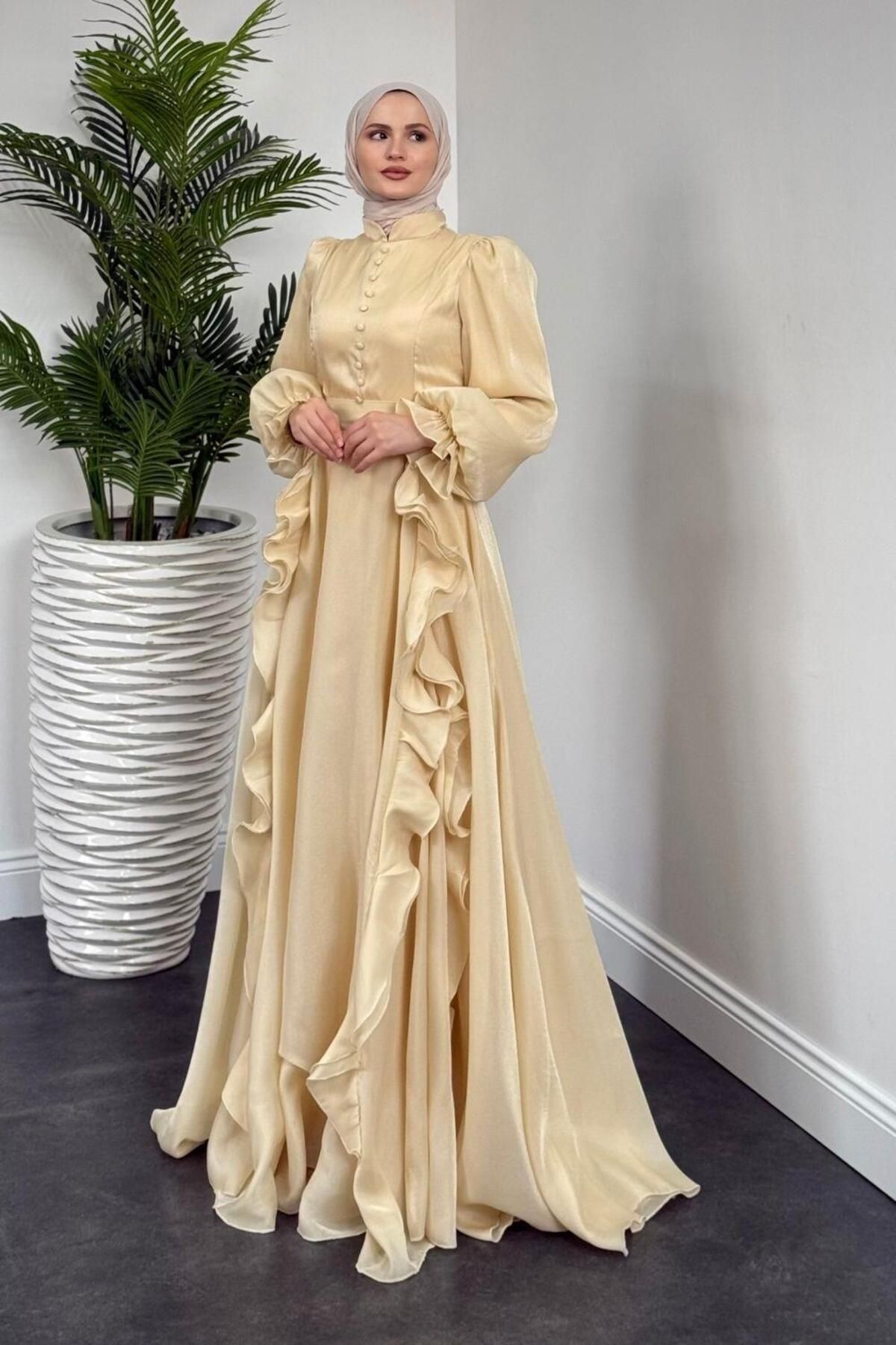 MERVEN AKYÜZ-Samira Ruffled Janjan Evening Dress Candle Light 4