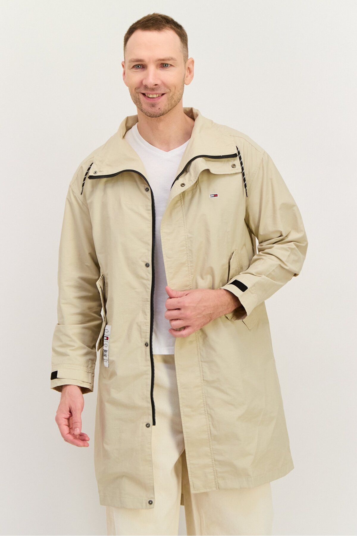 Tommy Jeans-Men Embroidered Logo Long Parka Jacket, Beige 1