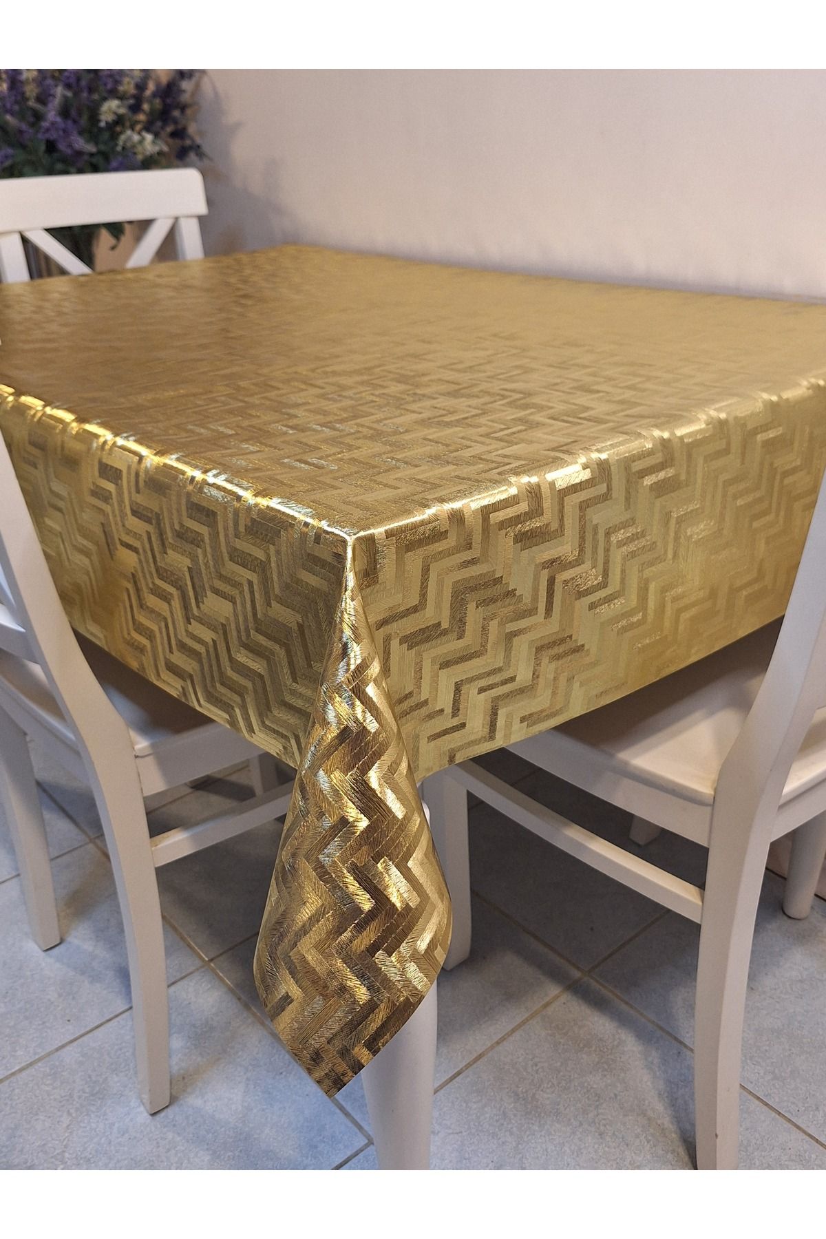 Başak Ev Tekstili-Gold Glossy Wipeable Table Cloth - Fabriced Pvc Cloth 5