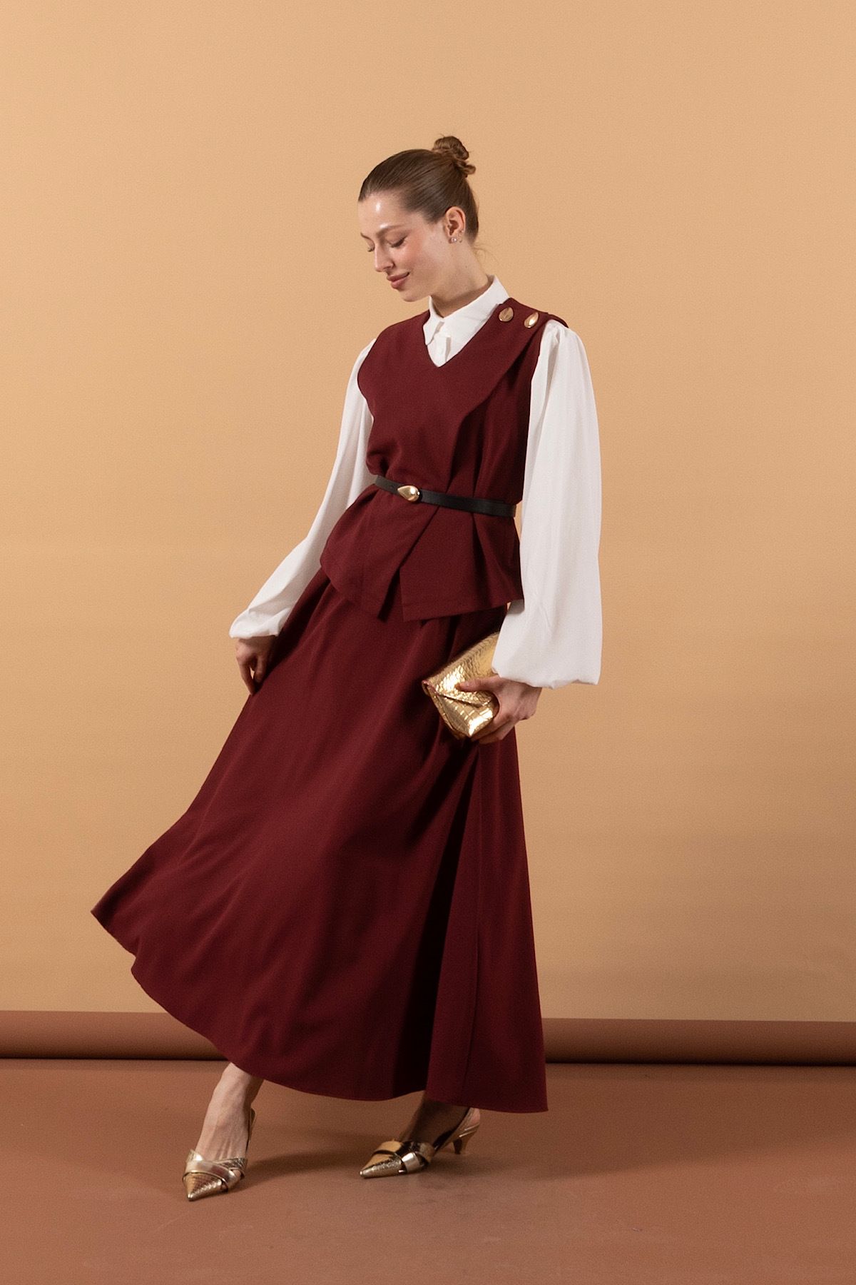 Stilife-Burgundy Double Skirt Set 1