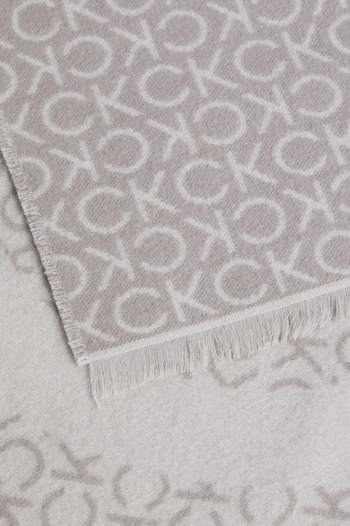 Calvin Klein-FRINGES TWO-TONE MONO MW SCARF 2