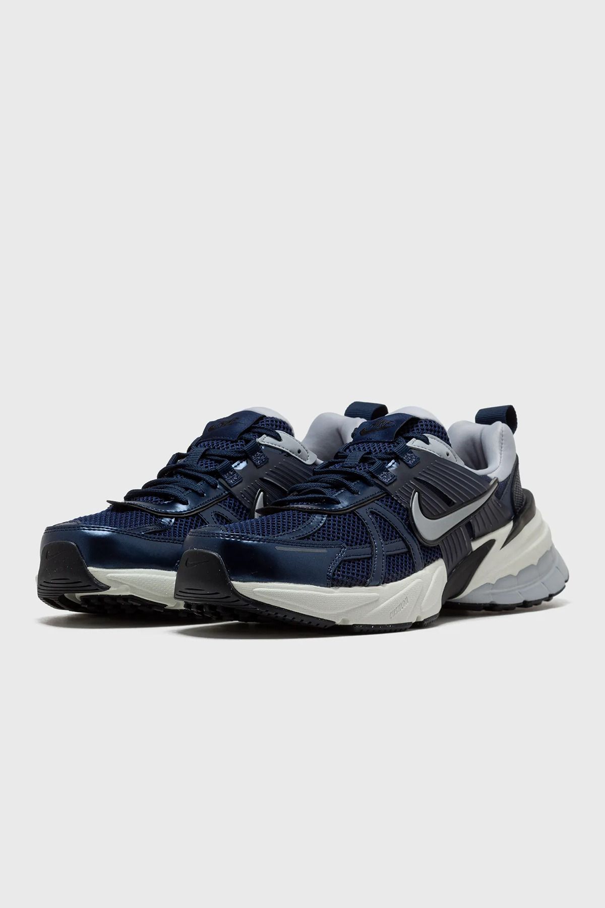 Nike Nike V2k Run - Model Butów Sportowych Hj4497 Mężczyzna - 39