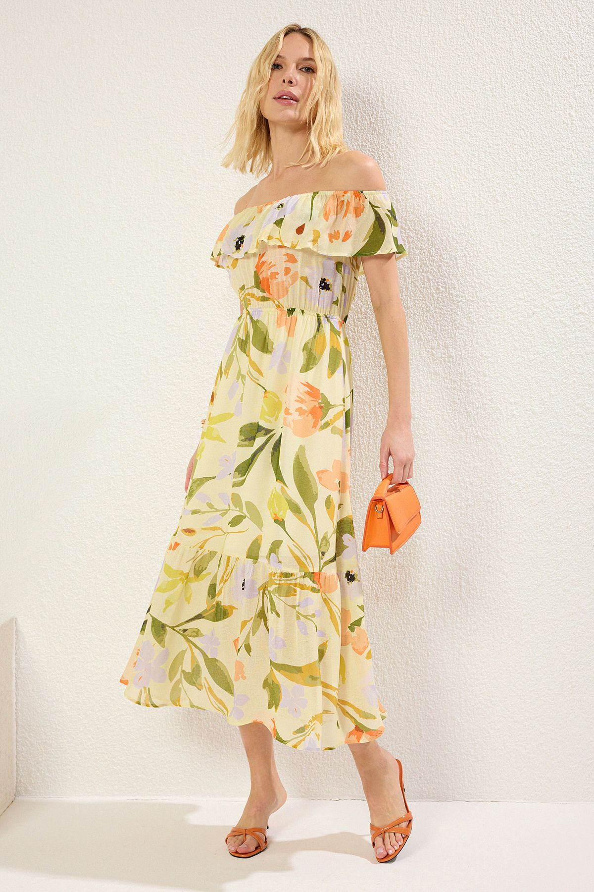 Trendyol Collection Wielokolorowa, Kwiatowa, Długa, Tkana Sukienka Twoss25el00042 Kobieta - 34