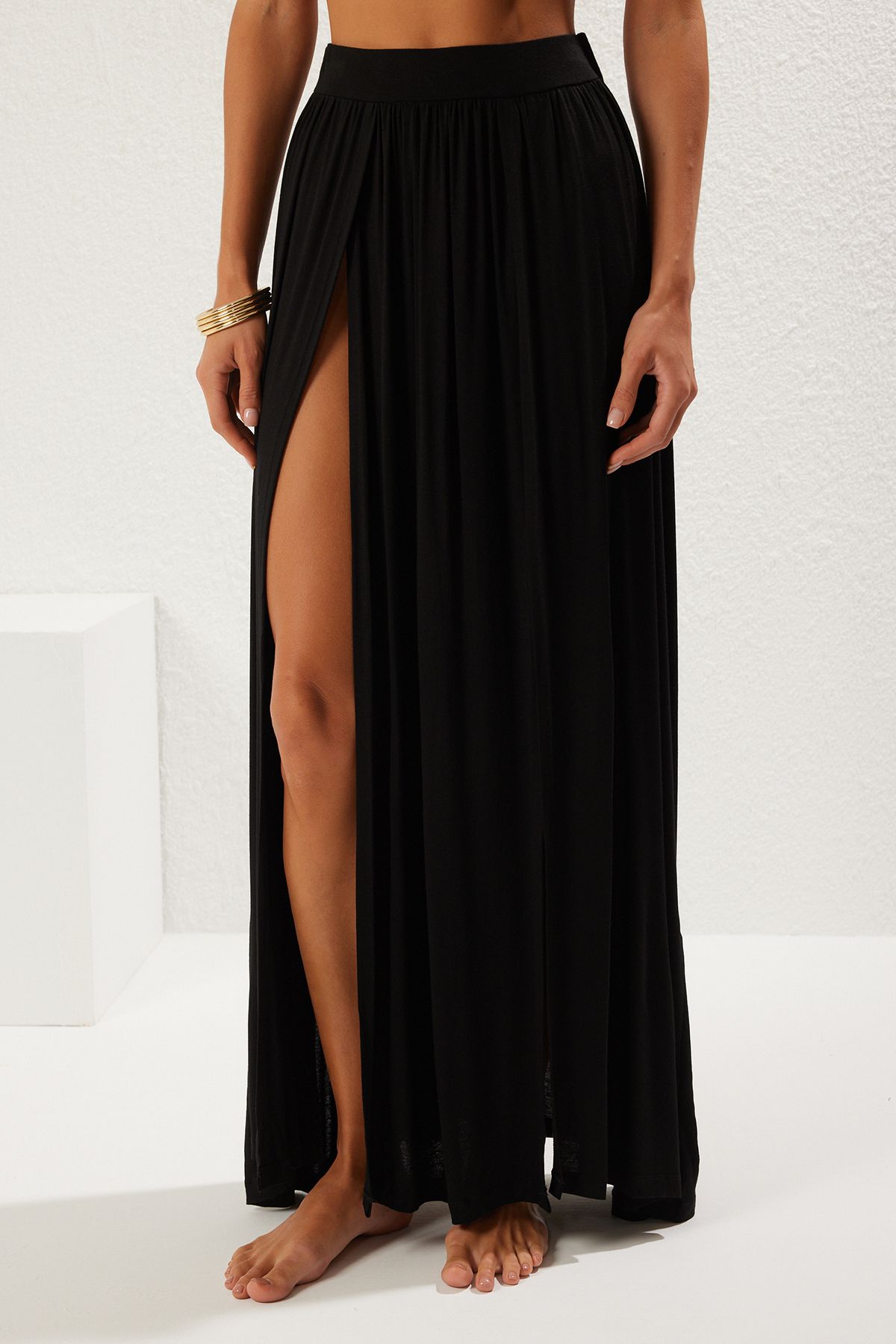 Trendyol Collection-Fusta de plajă tricotată Maxi neagră - Detaliu cu fante TBESS25ET00005 3