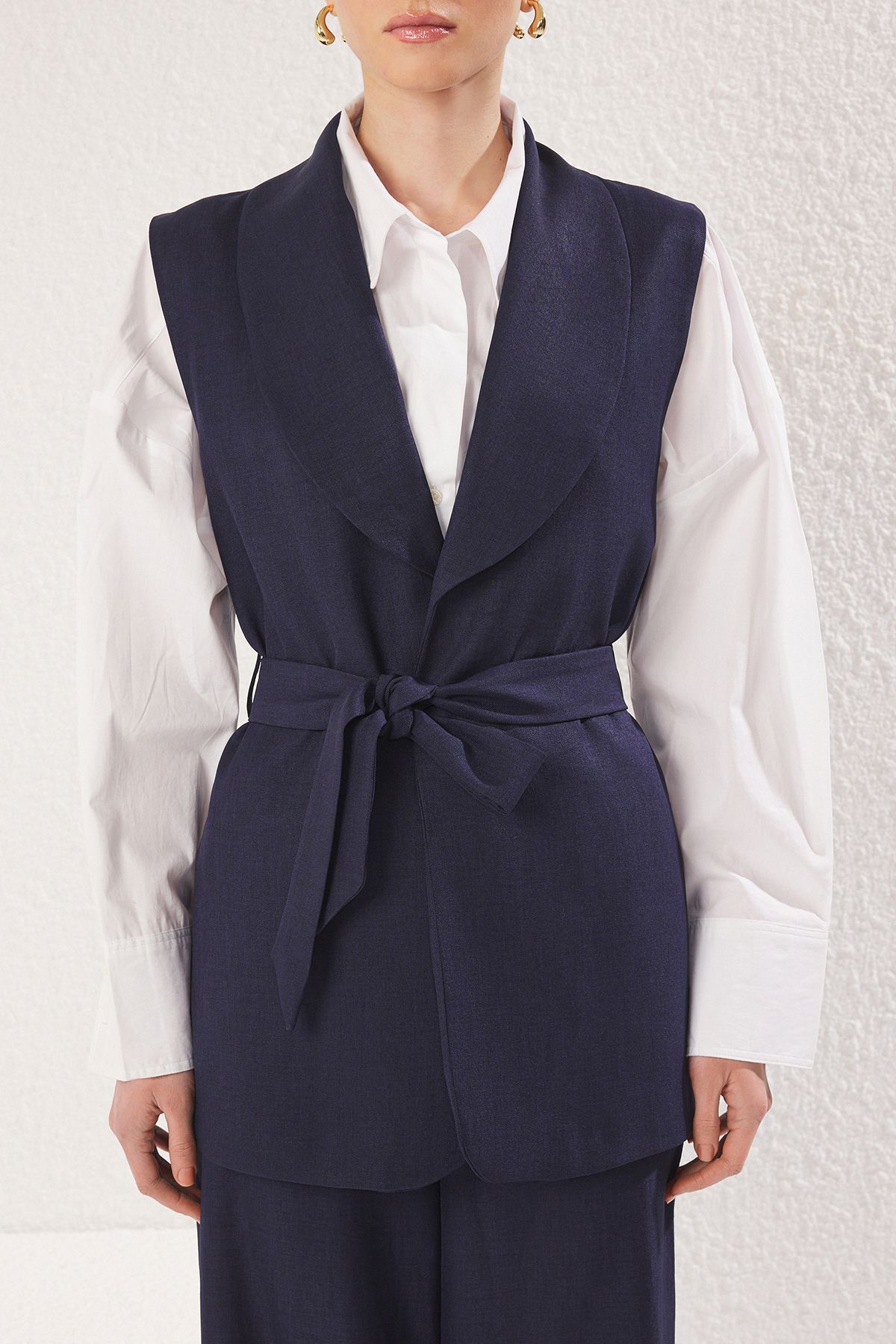 Trendyol Modest-Marineblauer, flach gewebter Hijab-Unterteil-Oberteil-Anzug in Leinenoptik TCTSS25US00021 3