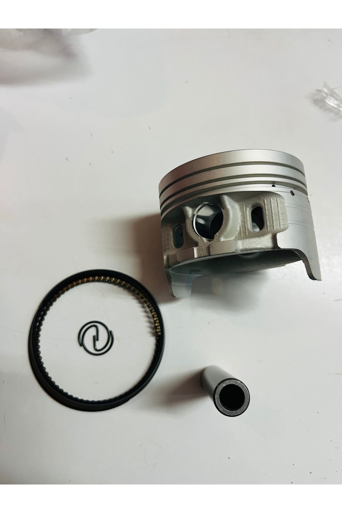 Universal Cg piston Sekman 62mm 13 perno 150cc