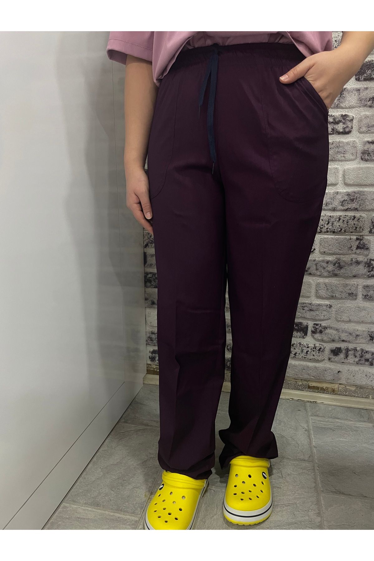 MODA AD Üniforma Unisex Likralı Mürdüm Doktor Hemşire Aşçı Cerrahi Forma Tek Alt ( Geniş Kalıp)