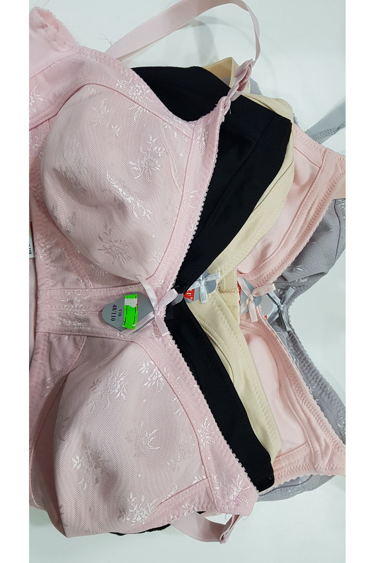 Acemoğlu-Strengthening Bra 2
