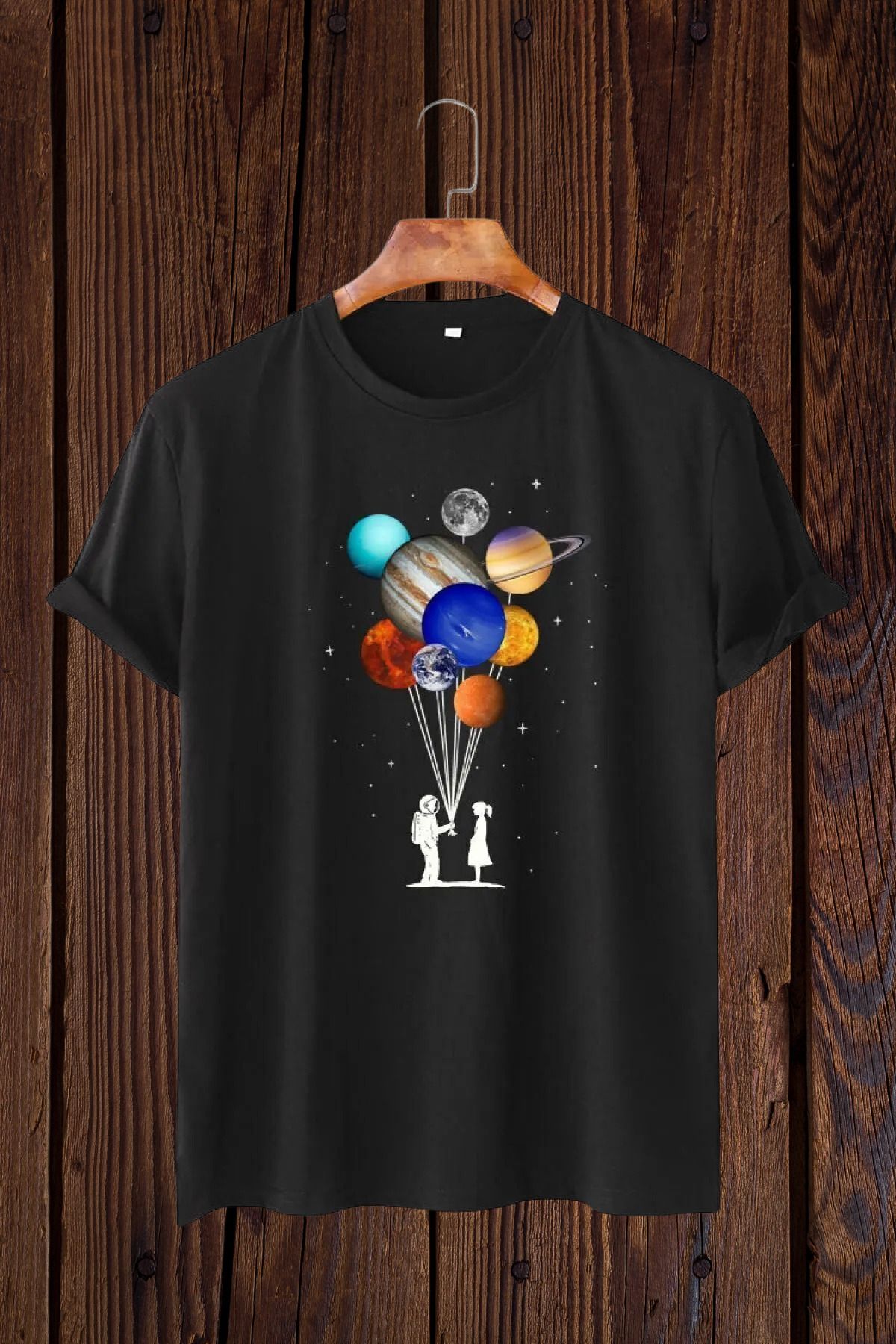 FECCY Pamuklu Siyah Unisex Astronot Sevgili Baskılı Minimal Kısa Kollu T-shirt