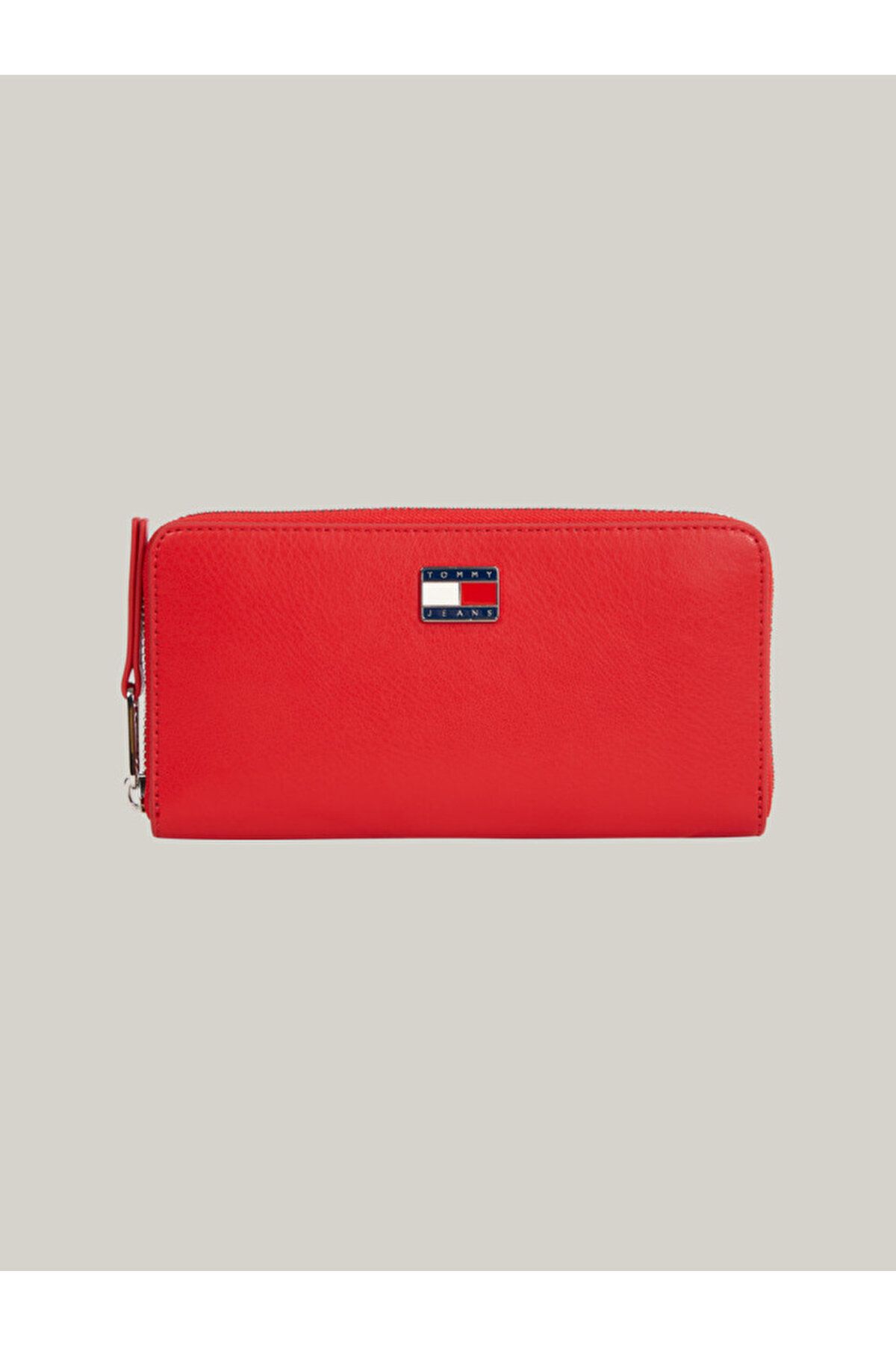 Tommy Hilfiger Pillow Large Wallet