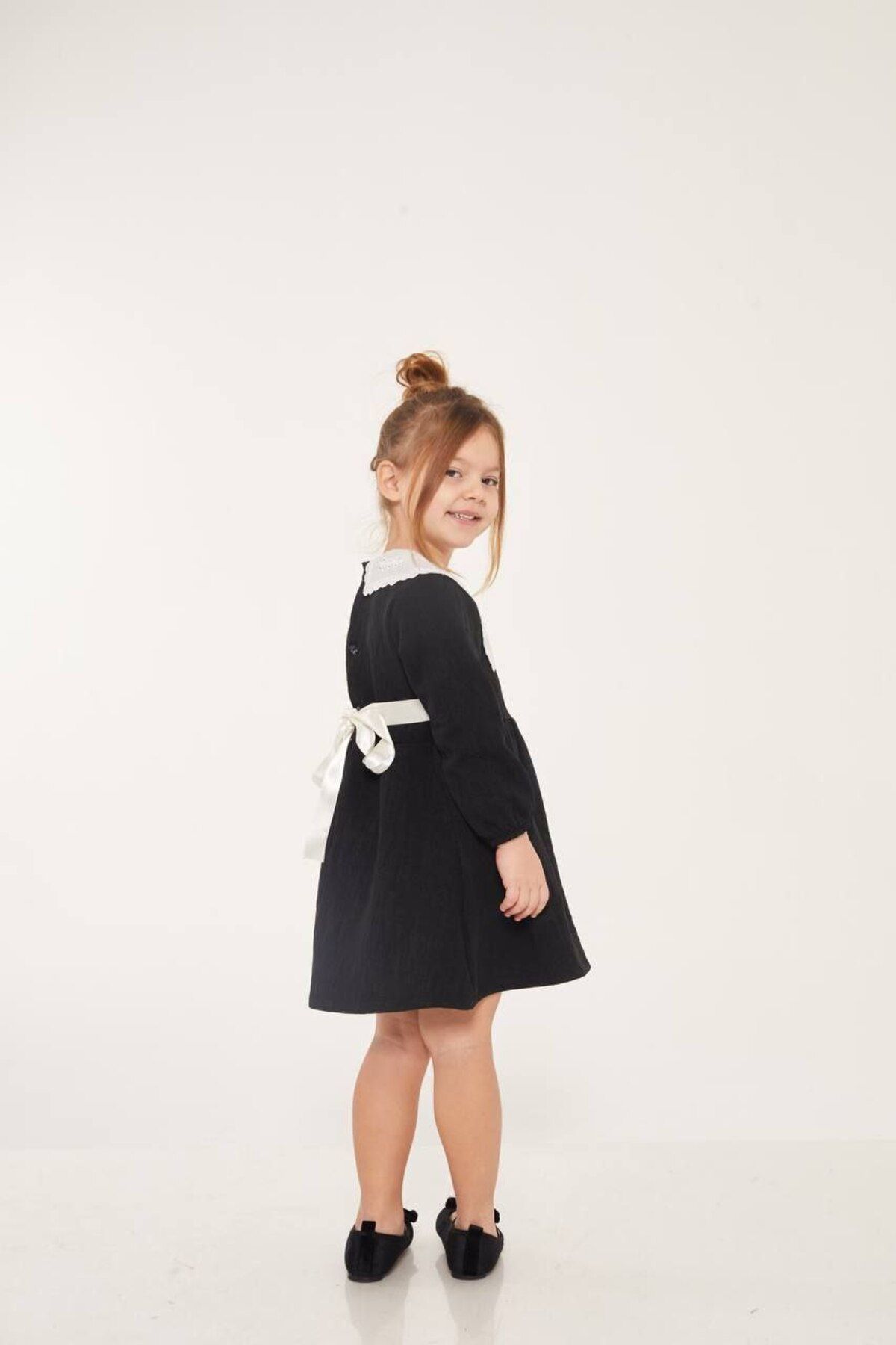 MİO-Girl's Bow Lace Neck Dress 3