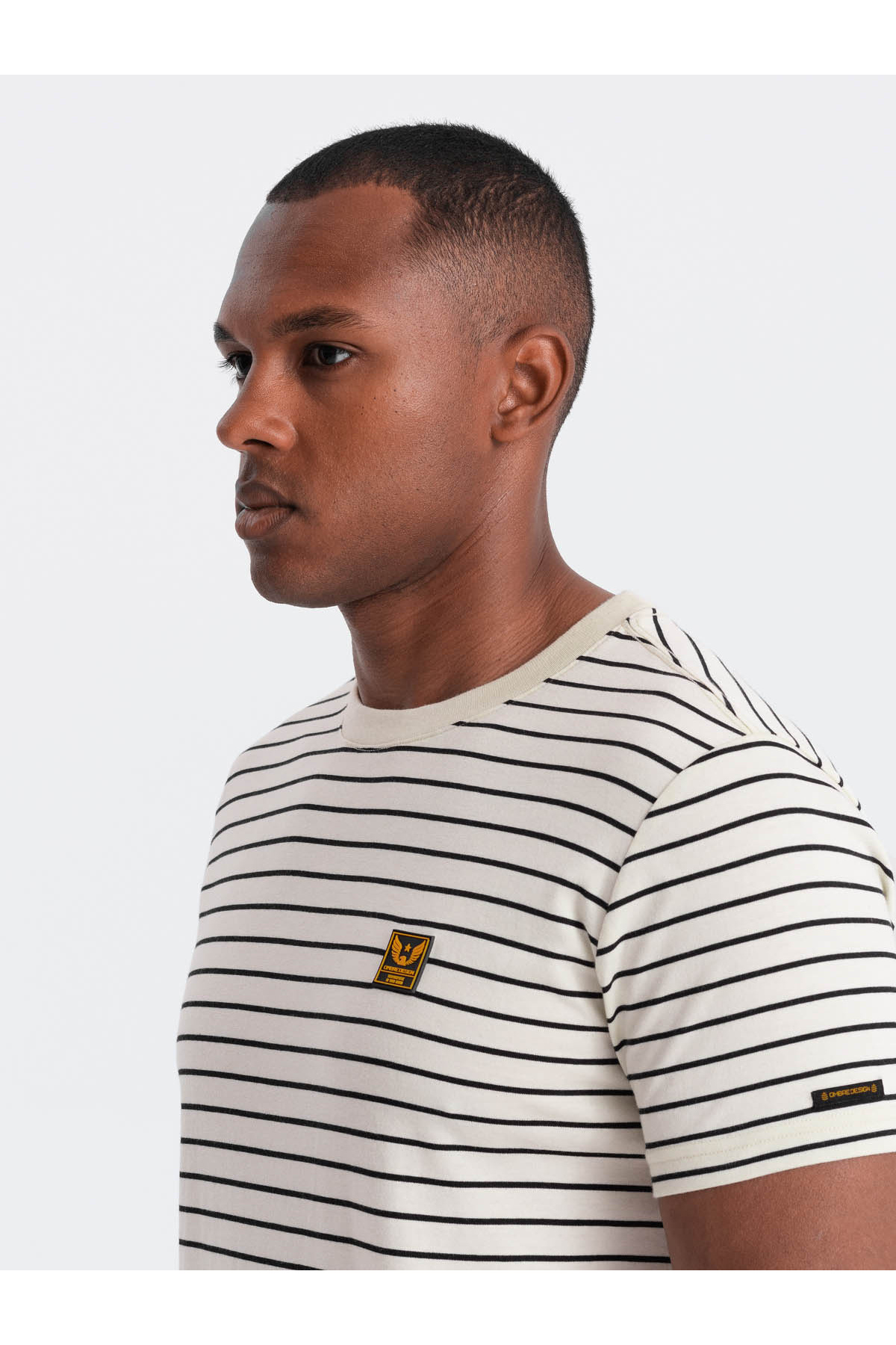 OMBRE-Men's striped t-shirt with patch by Ombre Design - cream and black V1 OM-TSCT-0183 S 2