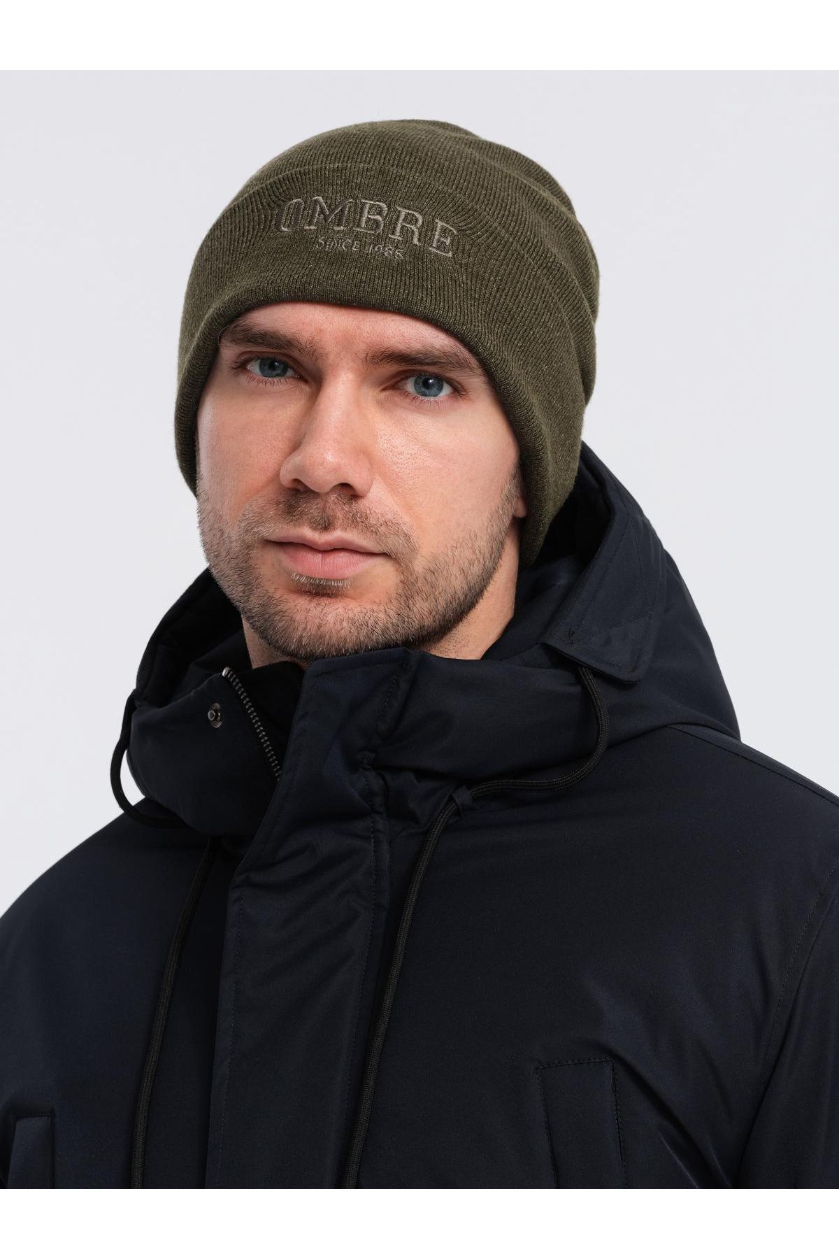 OMBRE-Men's knitted beanie cap with embroidered inscription - olive V5 OM-ACWH-0120 3