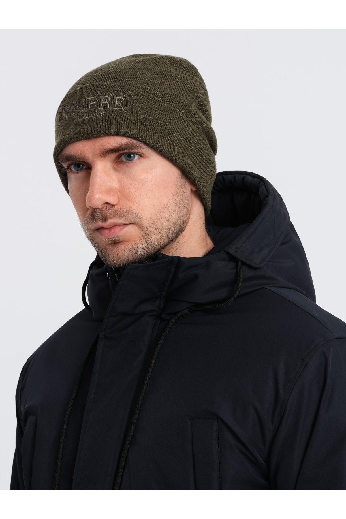 OMBRE-Men's knitted beanie cap with embroidered inscription - olive V5 OM-ACWH-0120 1