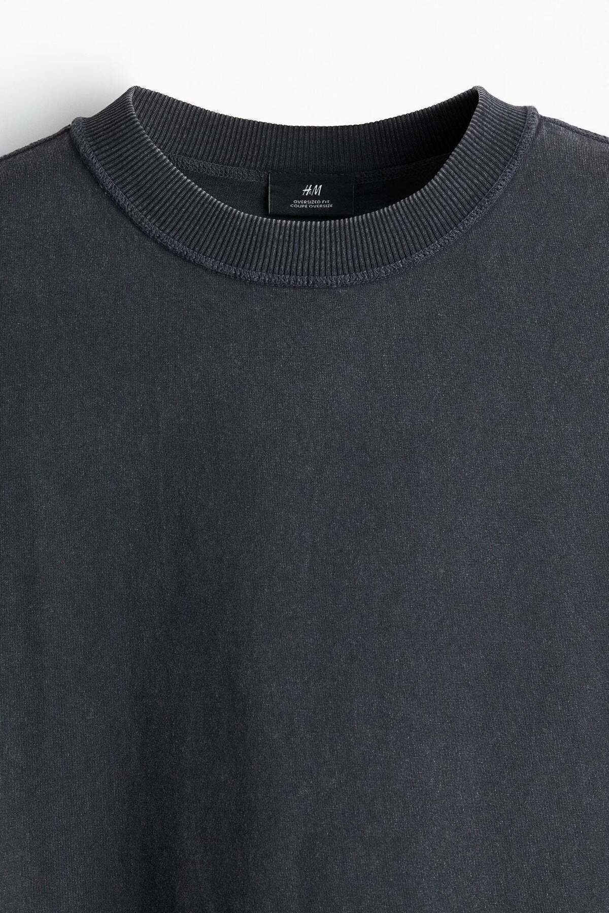 H&M-تي شيرت مغسول بقصّة Boxy Fit 2