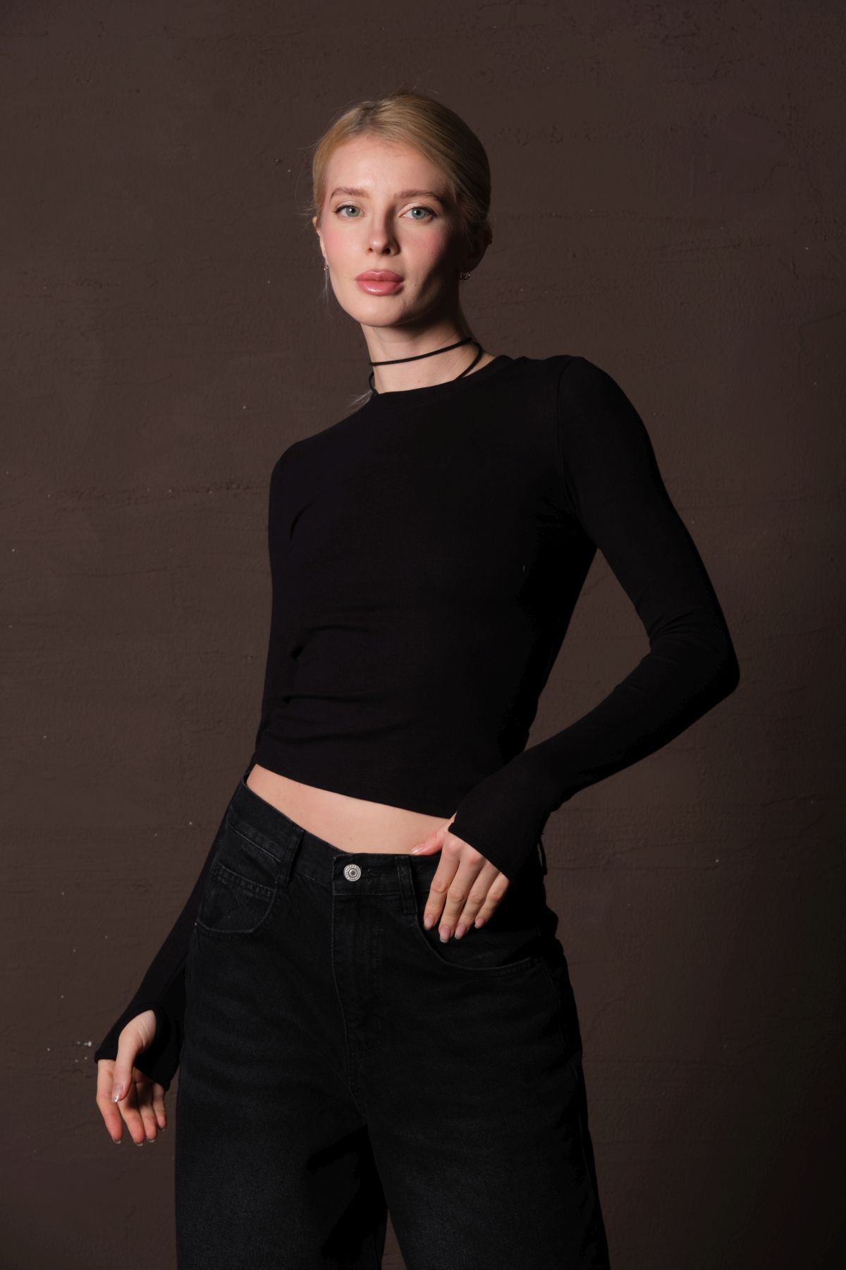 Domoda-Black Viscose Breathable Flexible Crew Neck Soft Long Sleeve Women's Blouse @Palencia 6