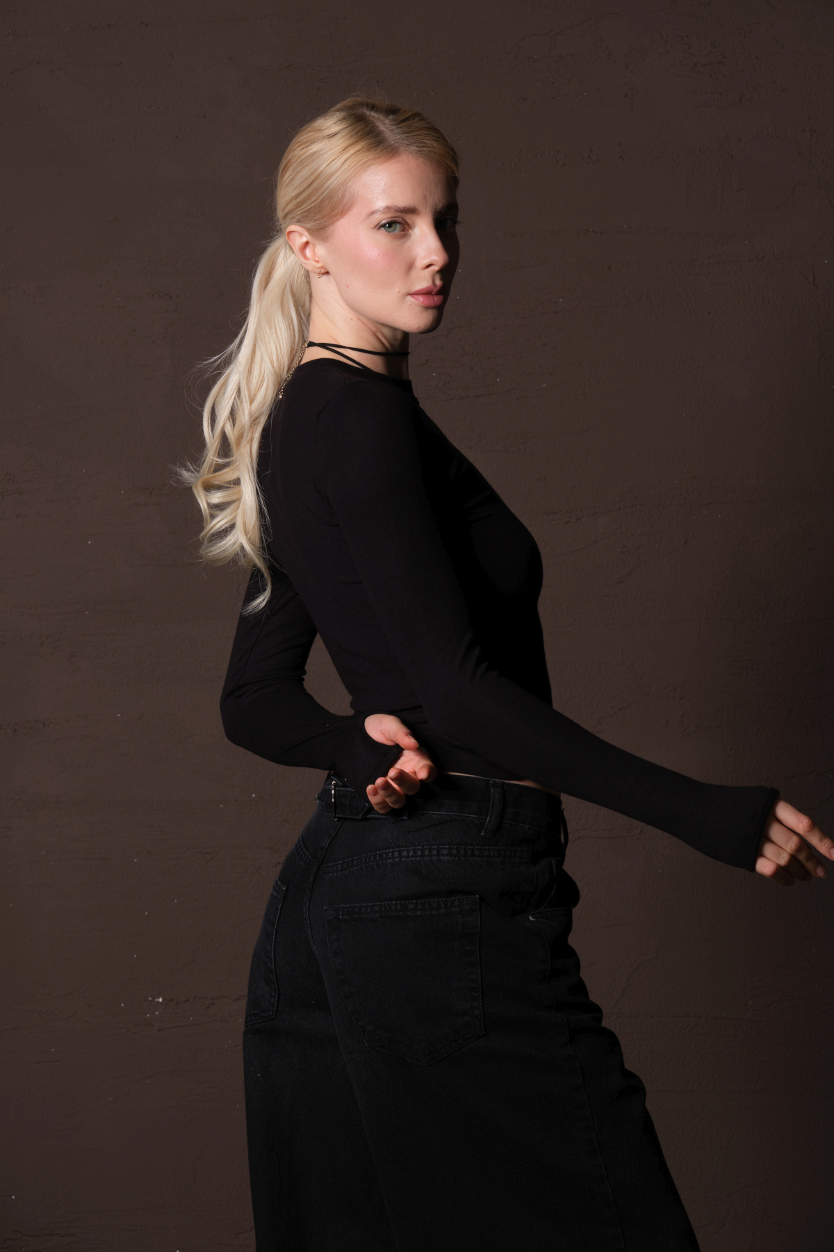 Domoda-Black Viscose Breathable Flexible Crew Neck Soft Long Sleeve Women's Blouse @Palencia 3