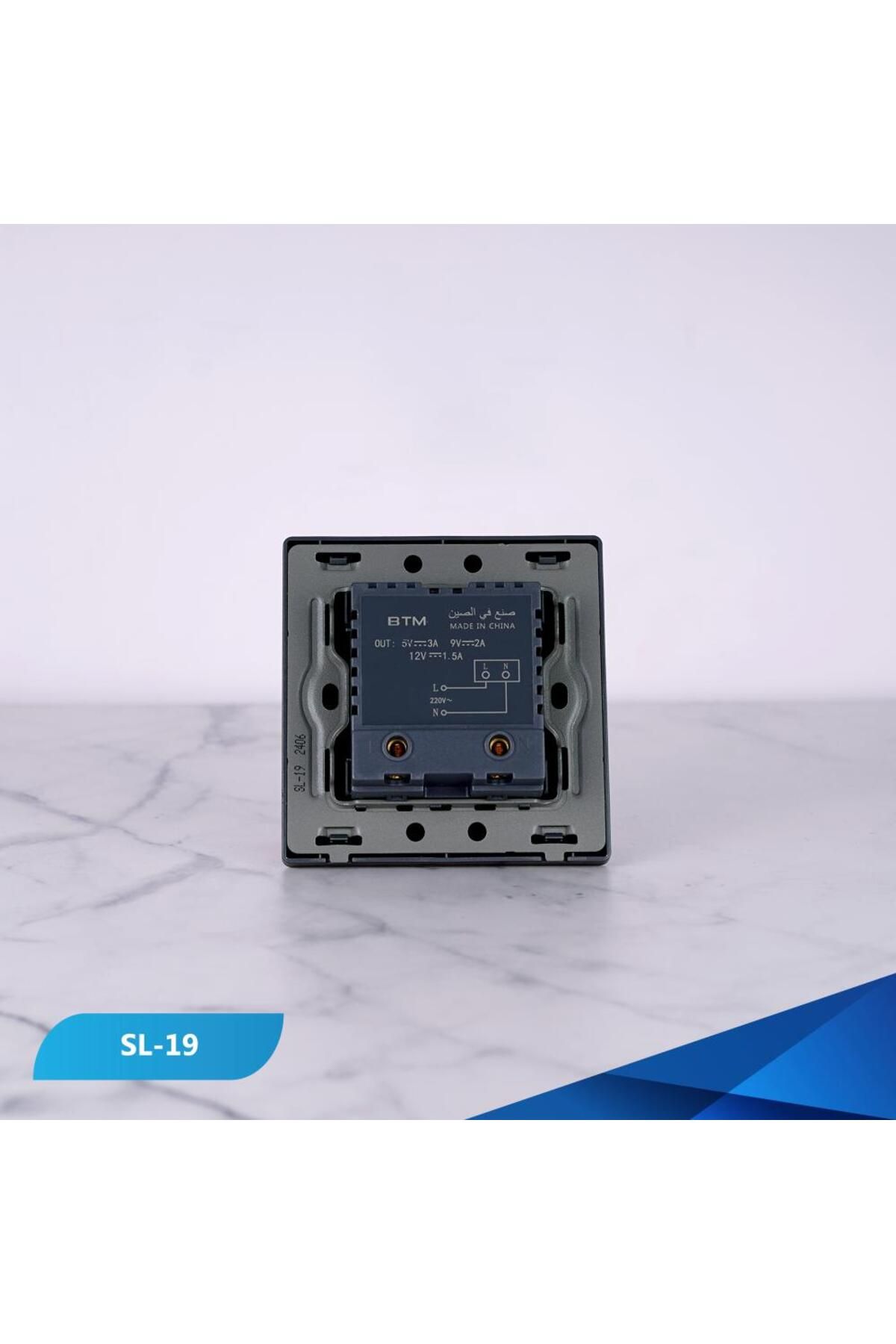 Btm-مقبس منفذ USB + TYP-C، بيانو خشبي 3