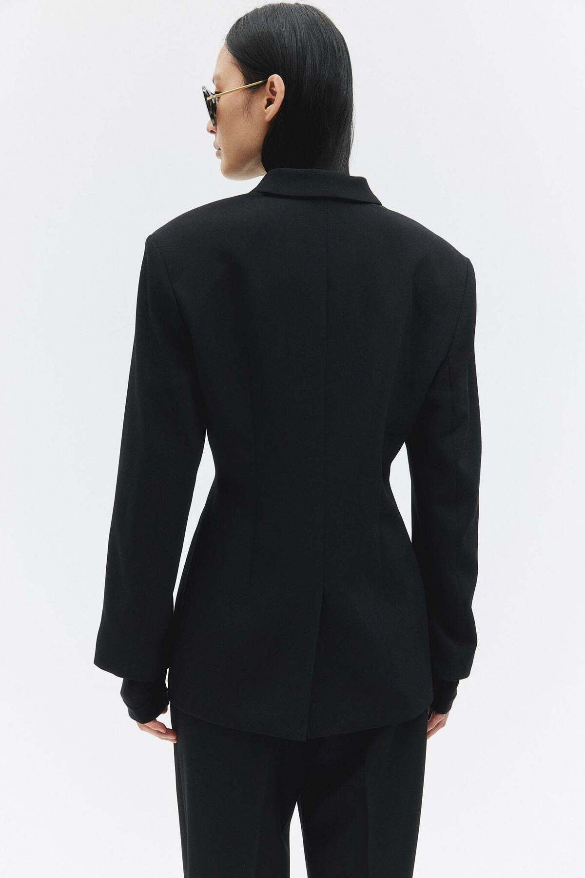 H&M-Double-breasted hourglass blazer 4