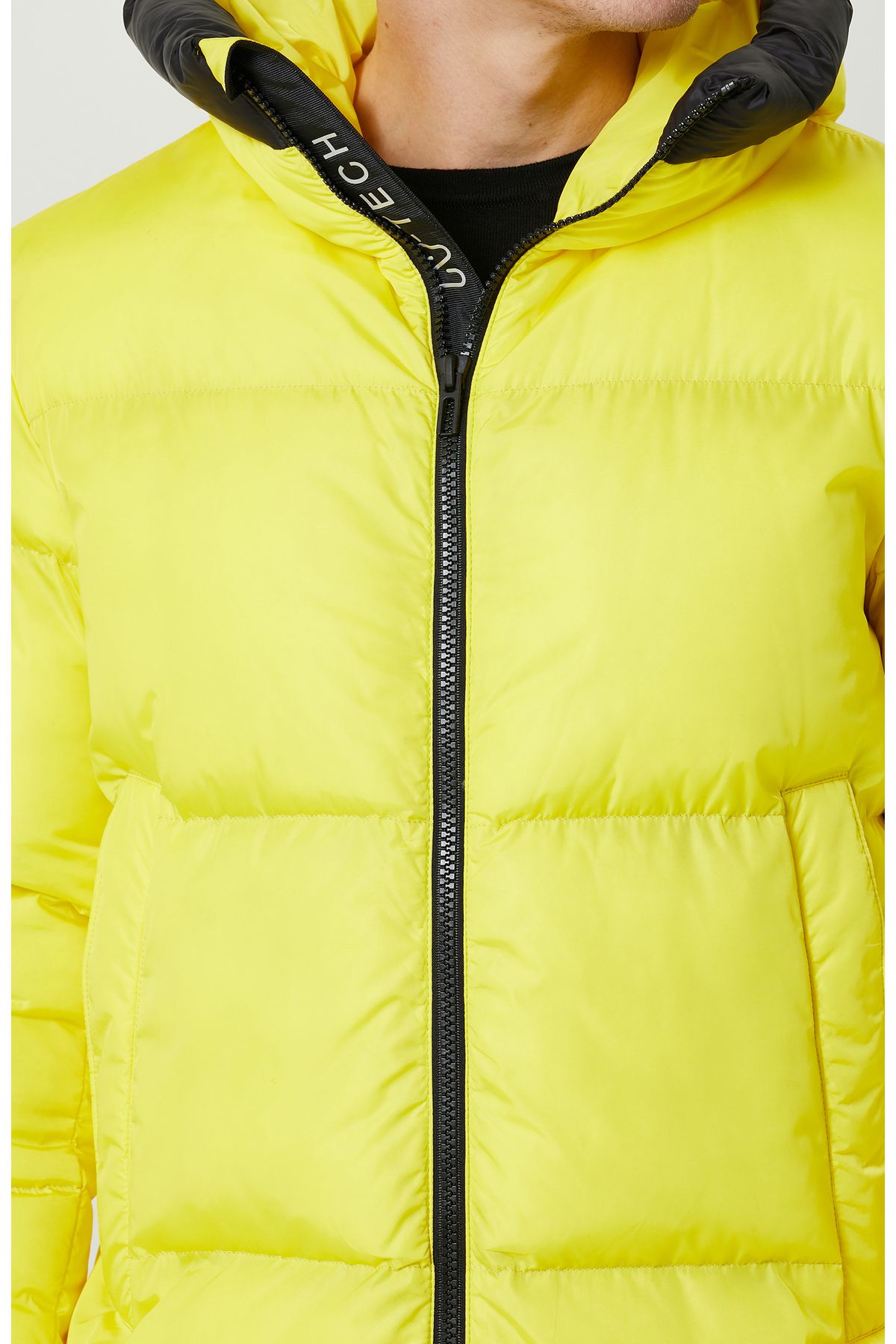 N-Tech Baskı Detaylı Sarı Mont - 5