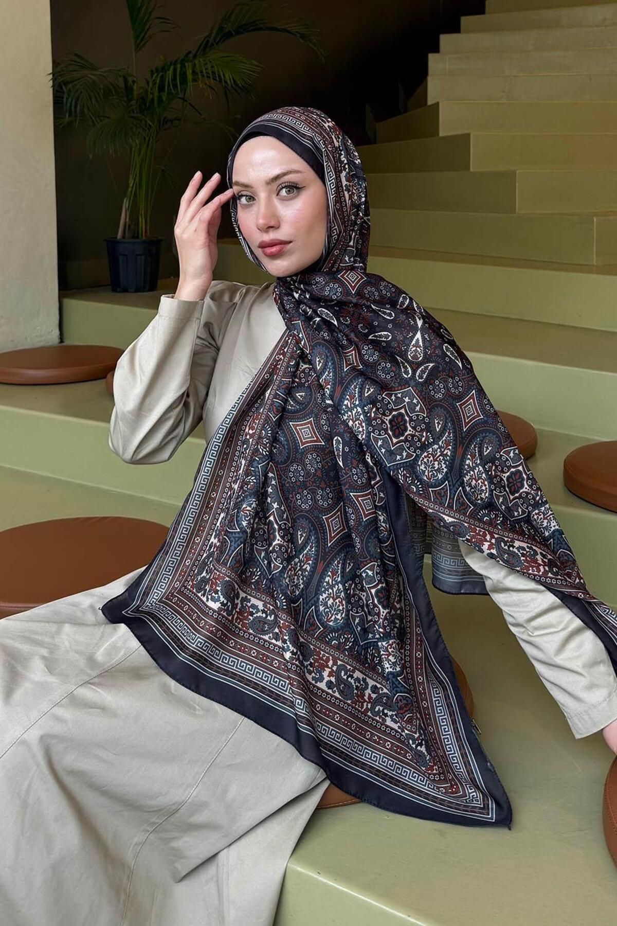 lamelif.com-Black Retro Patterned Soft Shawl 2