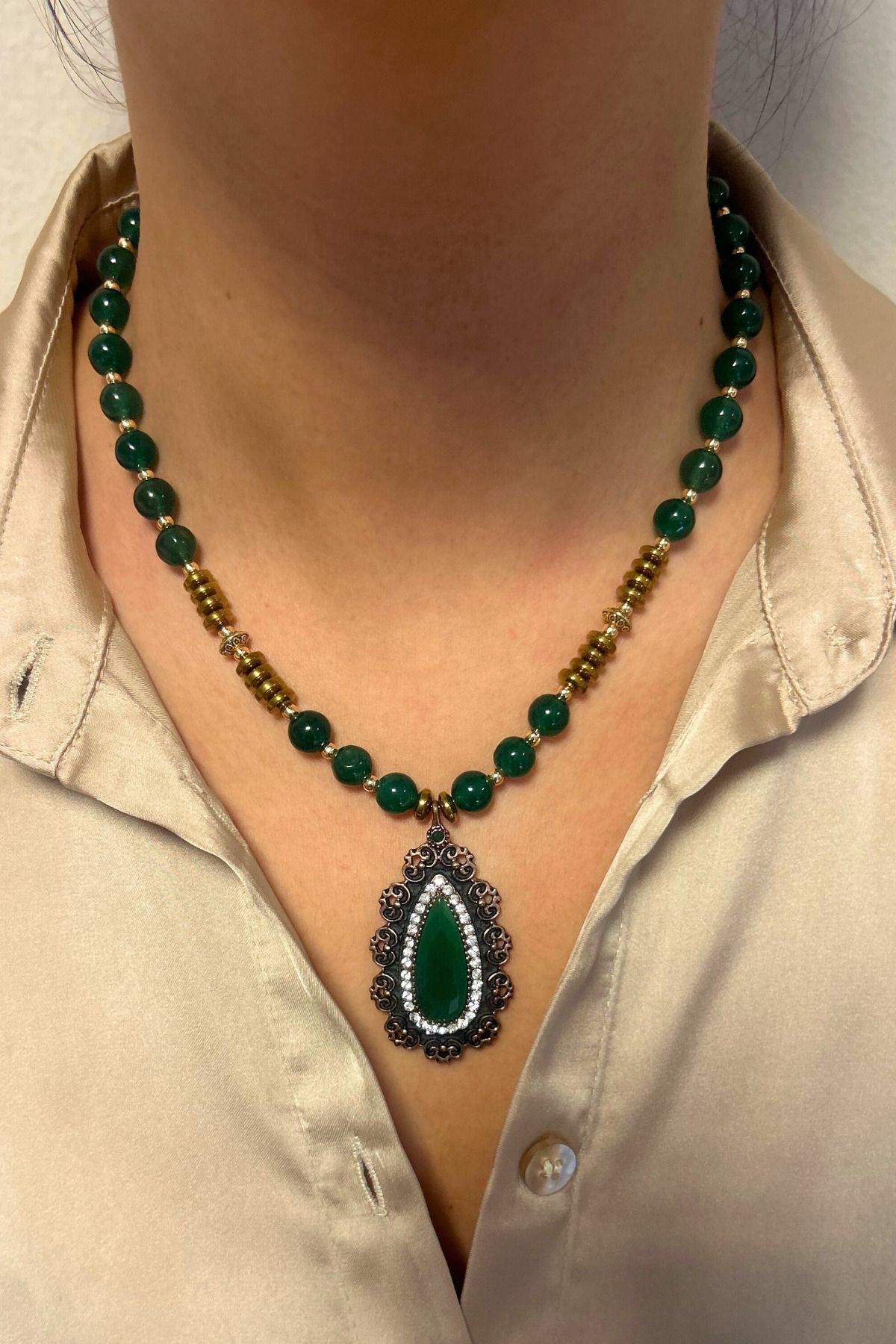 Suerte Accessories-Jade and Hematite Natural Stone Jeweler Handwork Diamond Mounted Handmade Natural Stone Necklace with Jade Tip 4