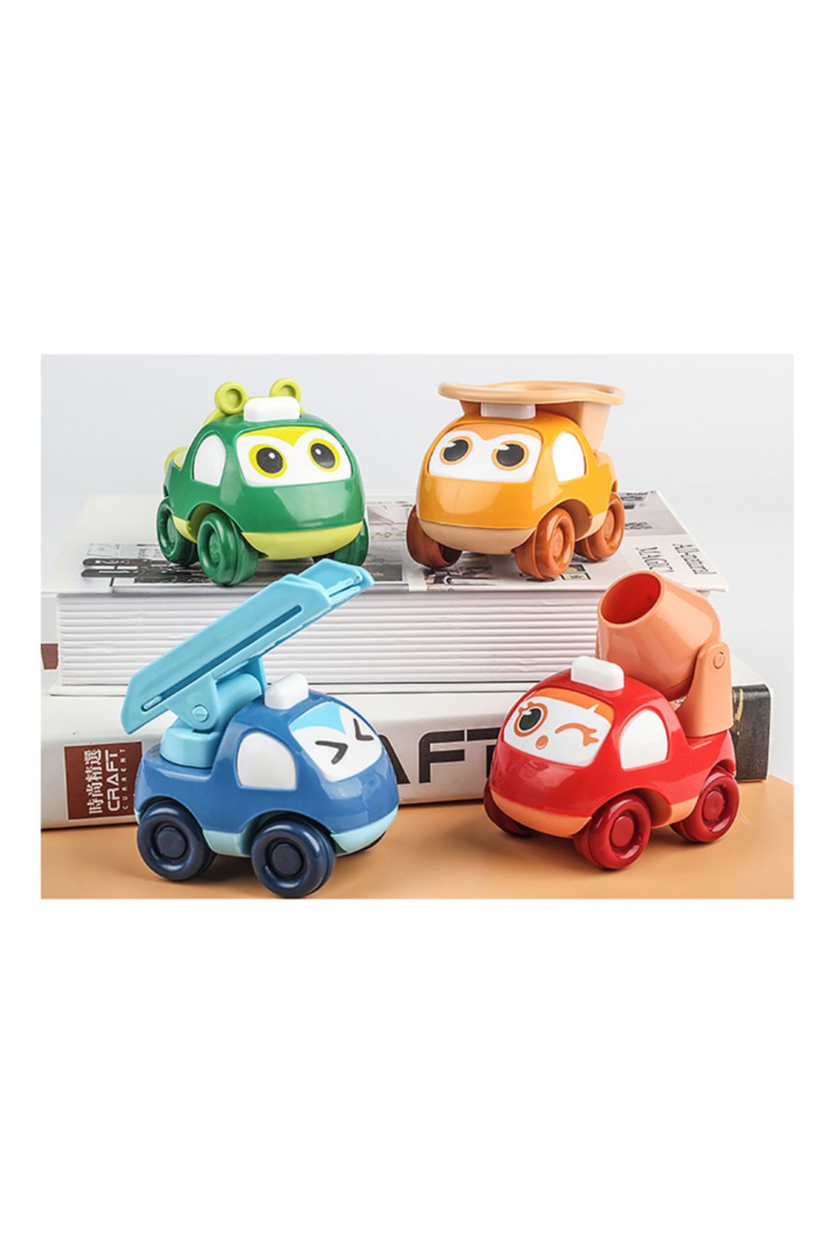 Choice-Random 2pcs Random 2pcs Cartoon Engineering Vehicles With Inertia Sliding Battery-free Fun Toy Perfe 1