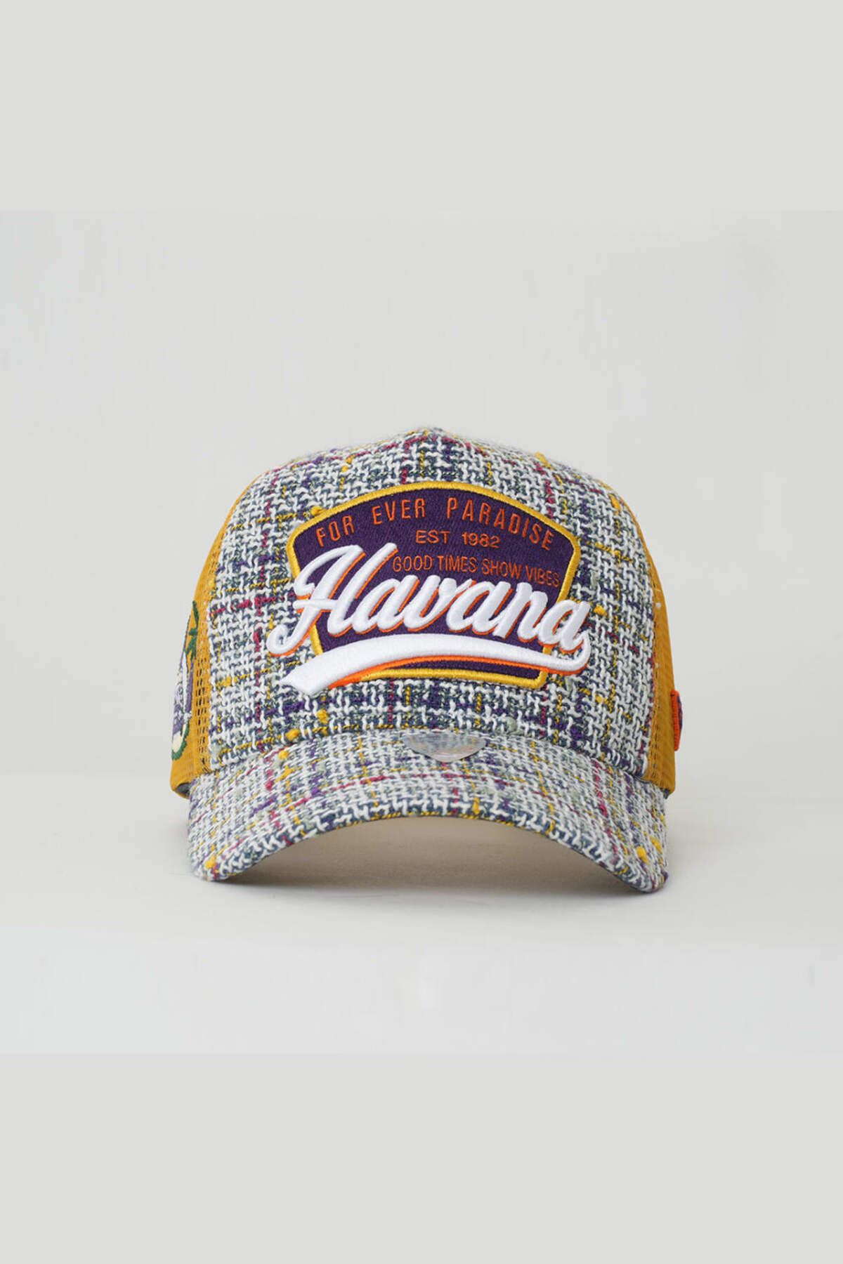 Rust&Rich-White Trucker Hat - Women & Men, City's Collection - Havana 3