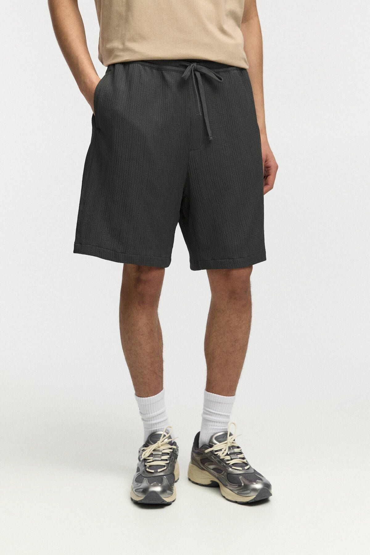 Pull & Bear-Flowing Bermuda shorts Ramadan 2