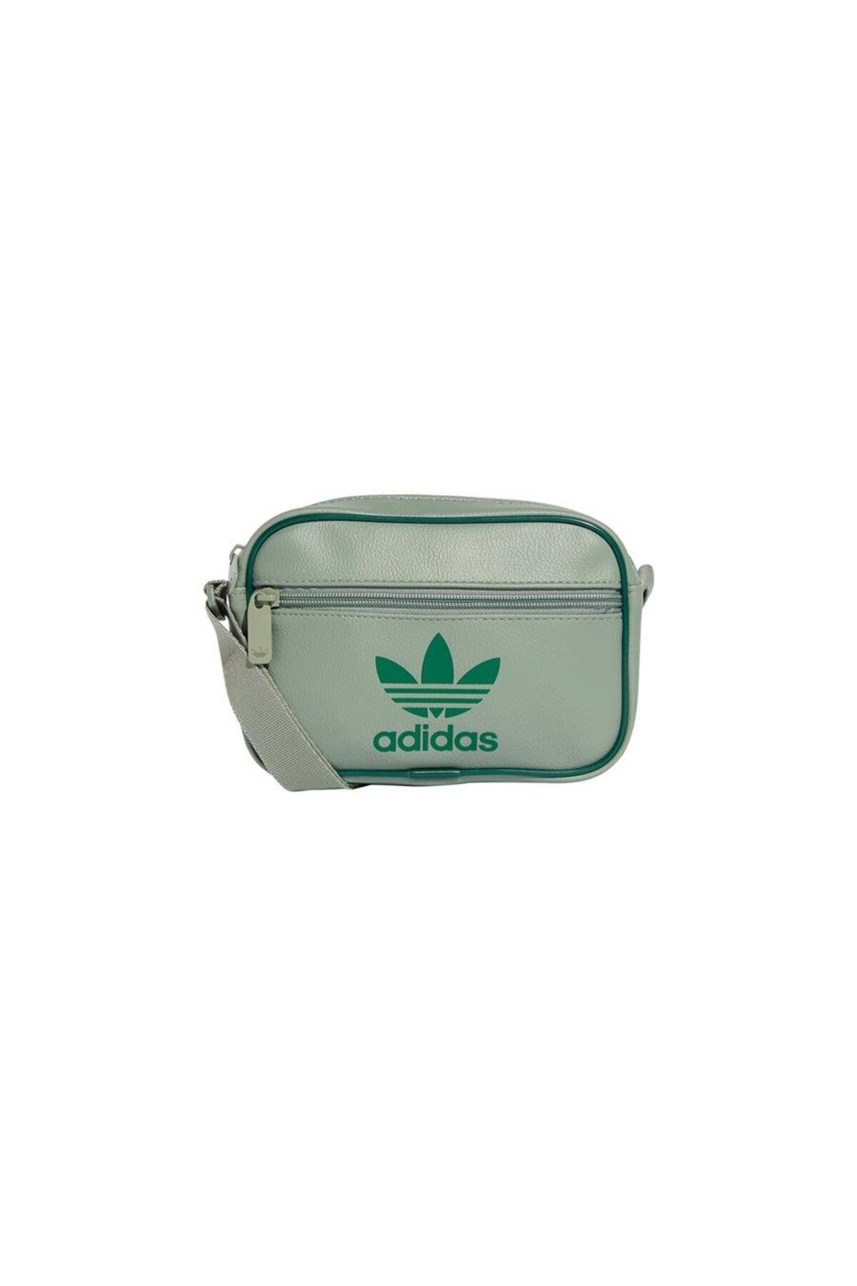 adidas-Adicolor Classic Mini Airliner Bag 1