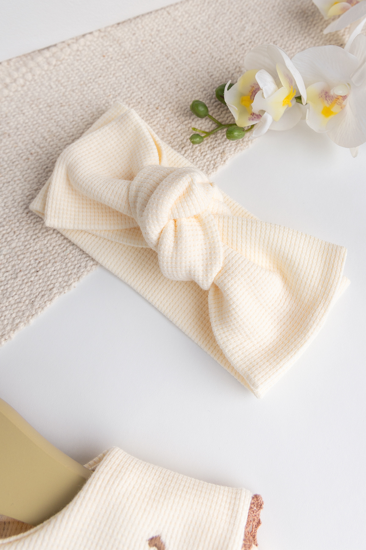 Babymod Kare Mendil Yakalı %100 Pamuk Kalp Nakışlı Bandanalı Kız Bebek Elbise Dogumğünü Özelğün Takım fotoğrafı 4 (önizleme)