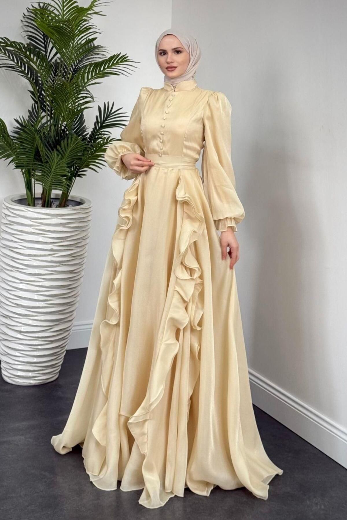 MERVEN AKYÜZ-Samira Ruffled Janjan Evening Dress Candle Light 2