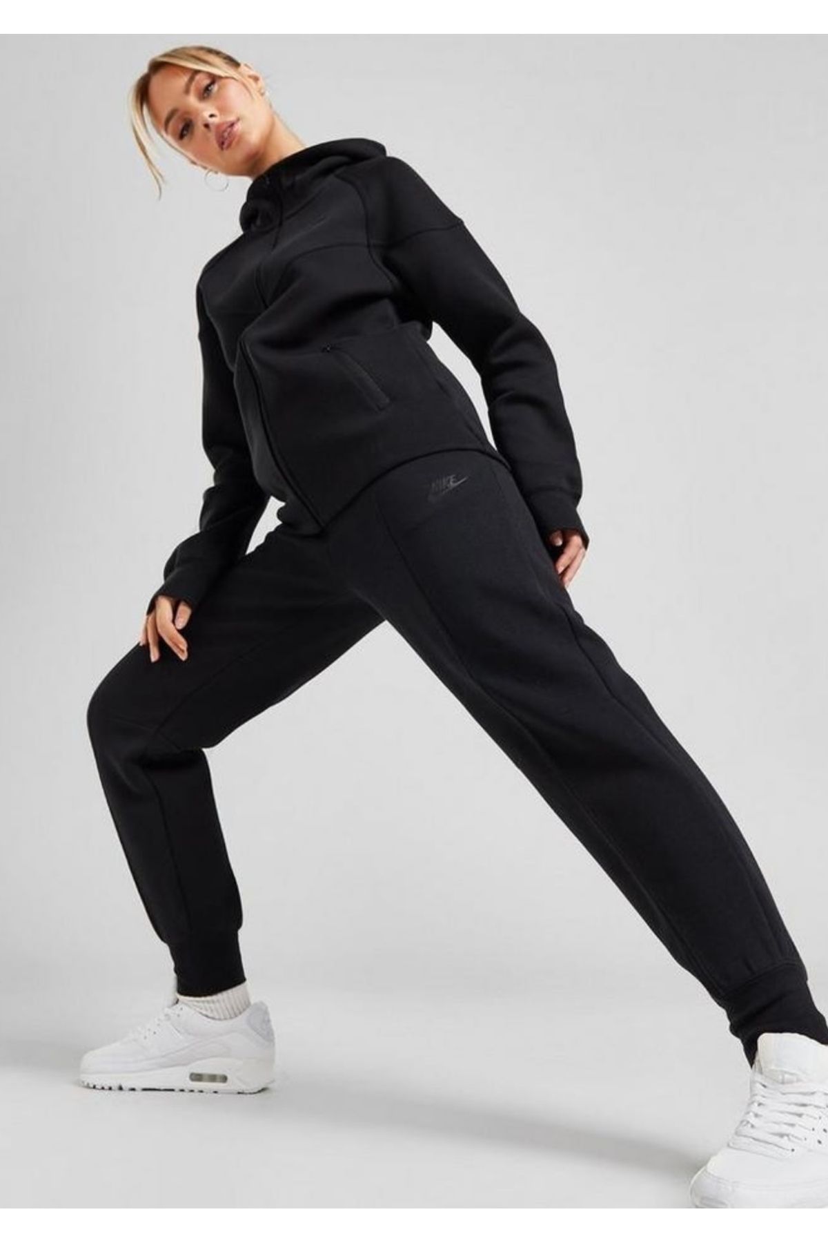 Nike-Sportswear Tech Fleece Women's Black Sweatpants 5