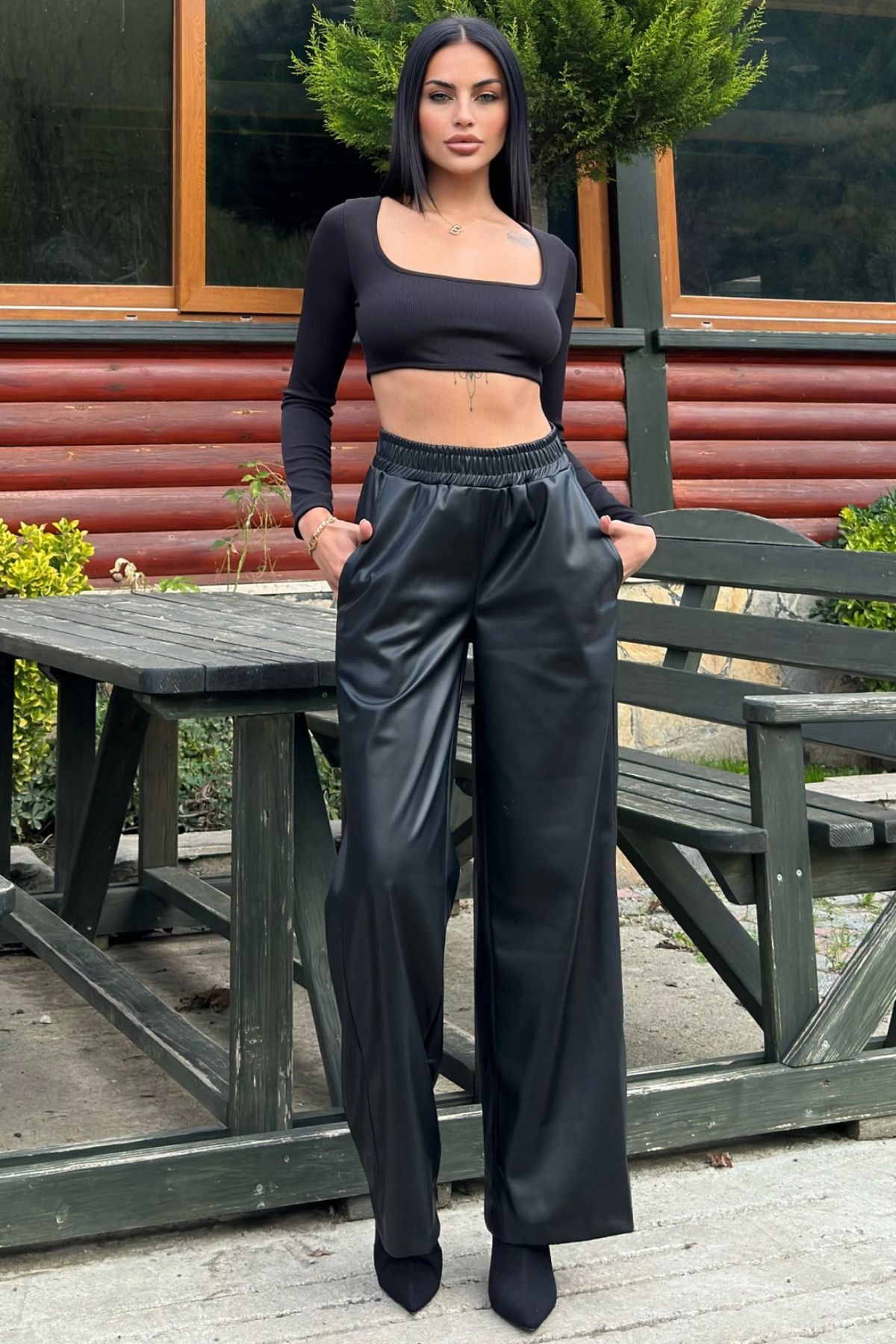 Juuuj Black Elastic High Waist, Pocket, Loose Leg, Loose Leather