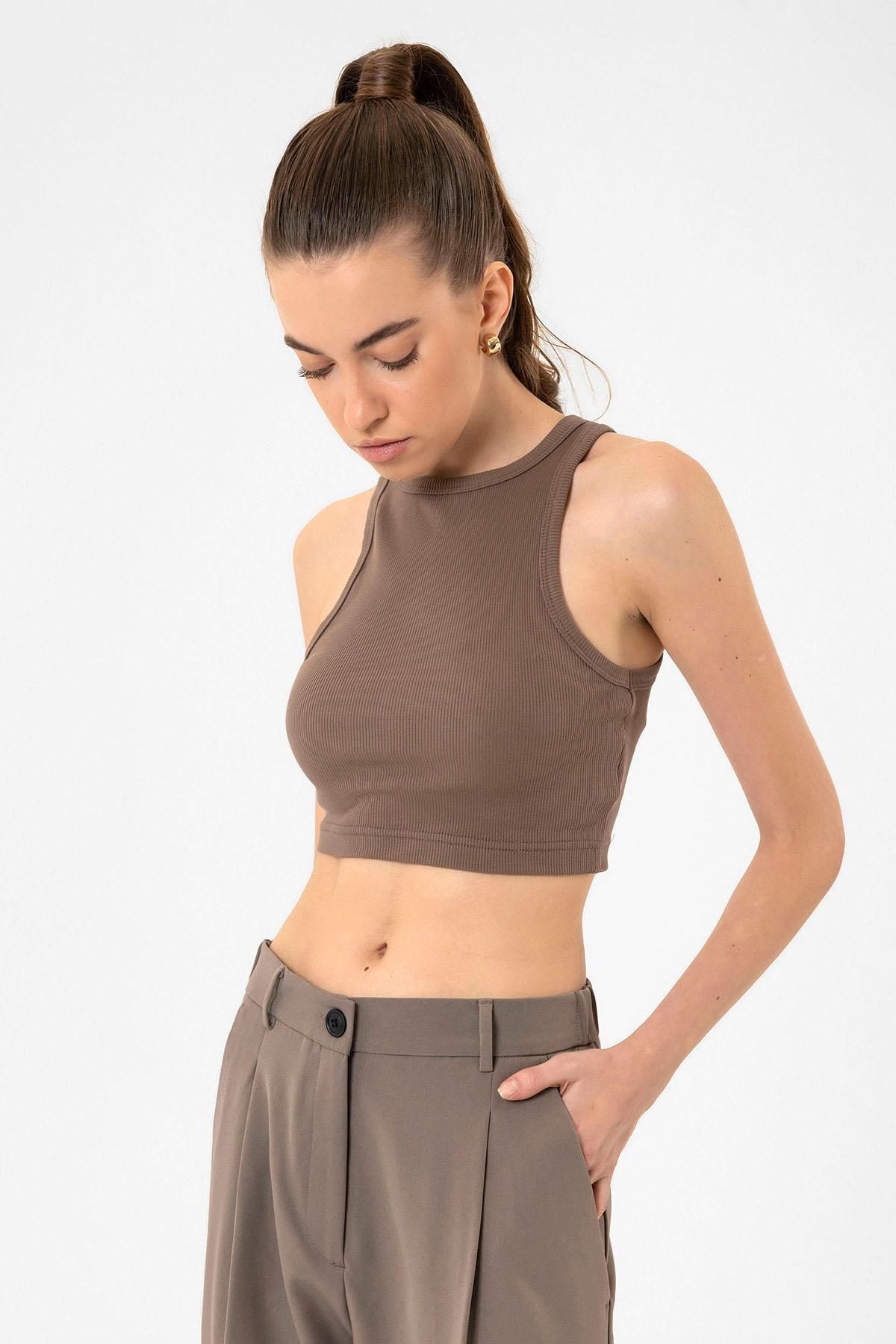 Antioch-Brown Women's Corded Crop Undershirt 3