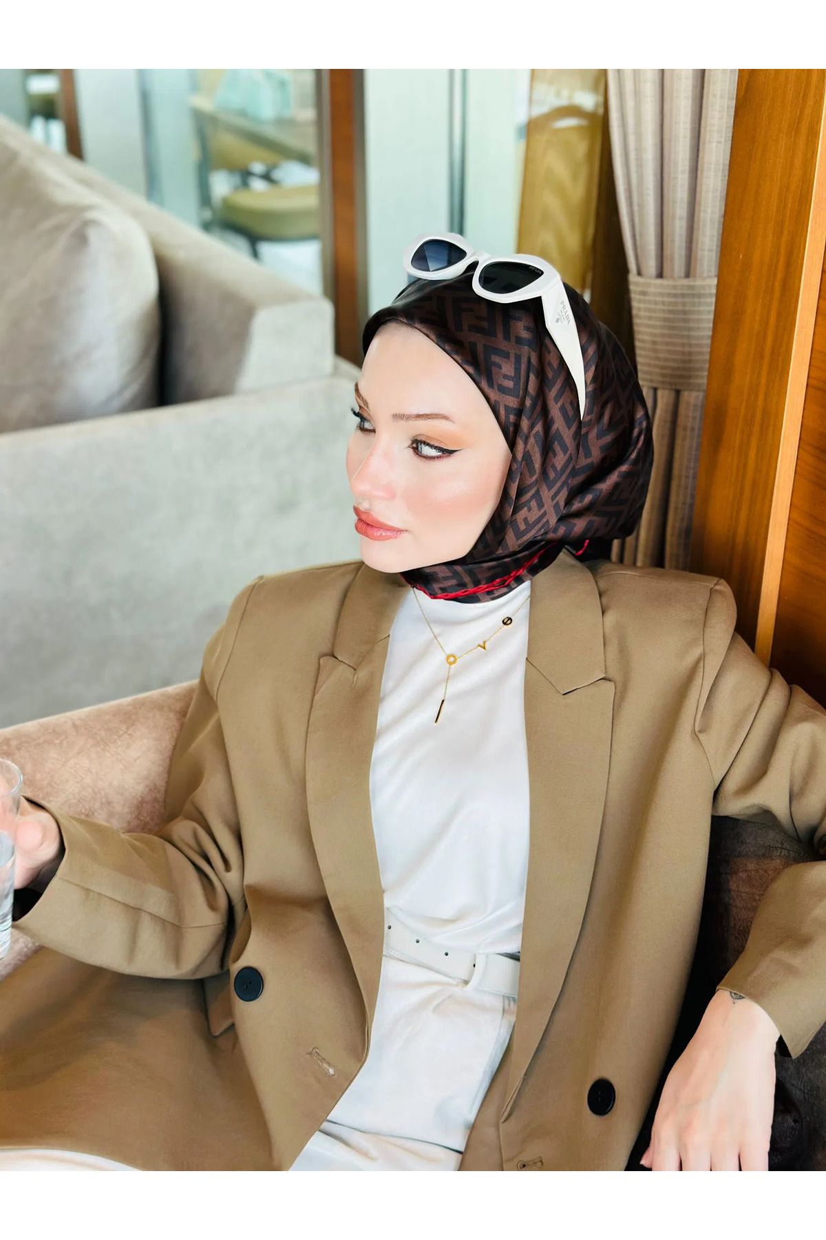 Oxygen Scarfs-وشاح حريري Twill مستورد - أسود - أحمر كلاريت 2
