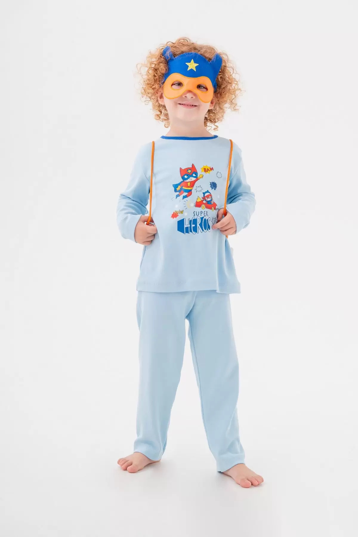 Süper Heros Çanta ve Maskeli % 100 Pamuk Erkek Çocuk Pijama Takımı