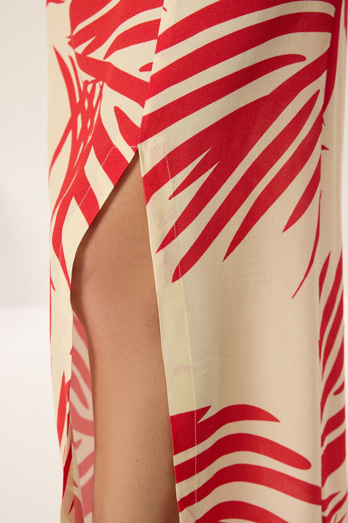 Trendyol Collection-Cotton Midi Skirt - Split Detail, Multicolor Patterns Twoss25Et00120 5