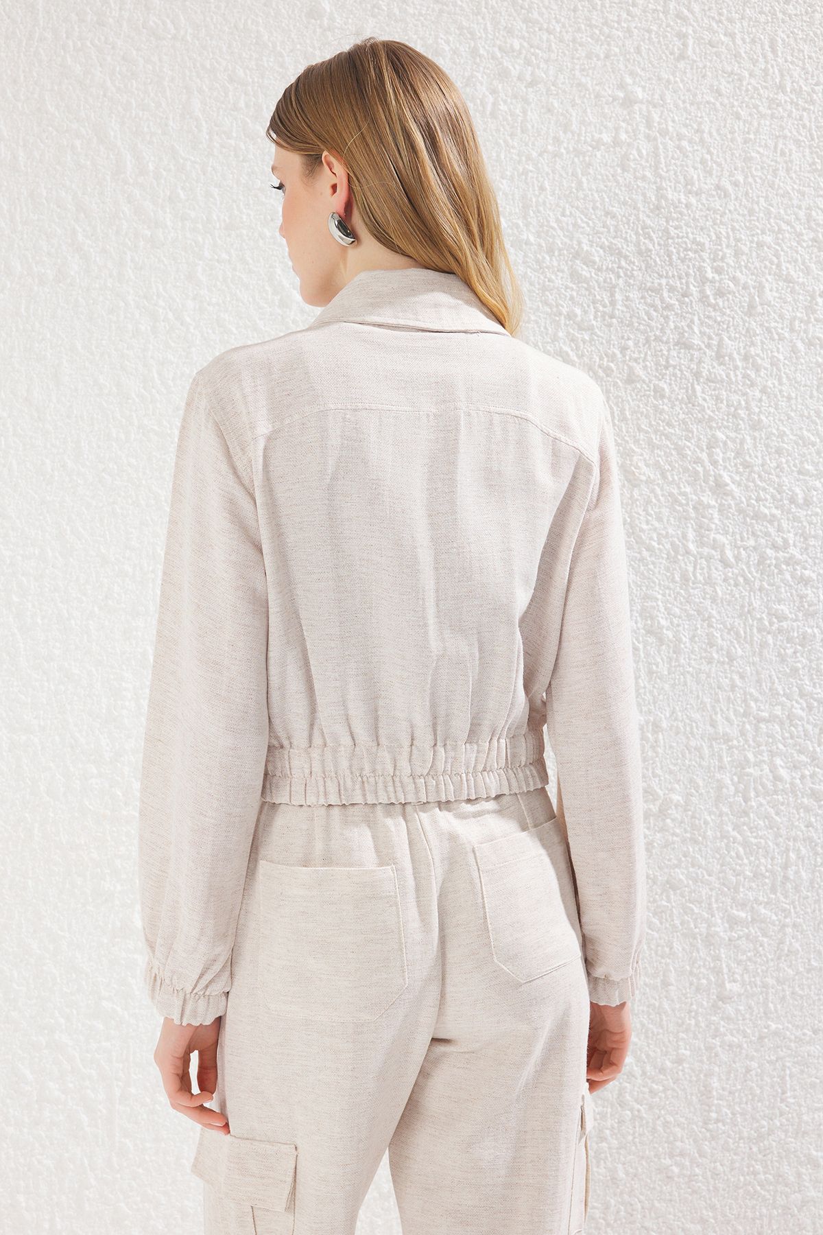 Trendyol Collection-Beige Linen Look Zippered Slim Bomber Jacket with Drawstring Waist Pockets Twoss25Ce00040 5