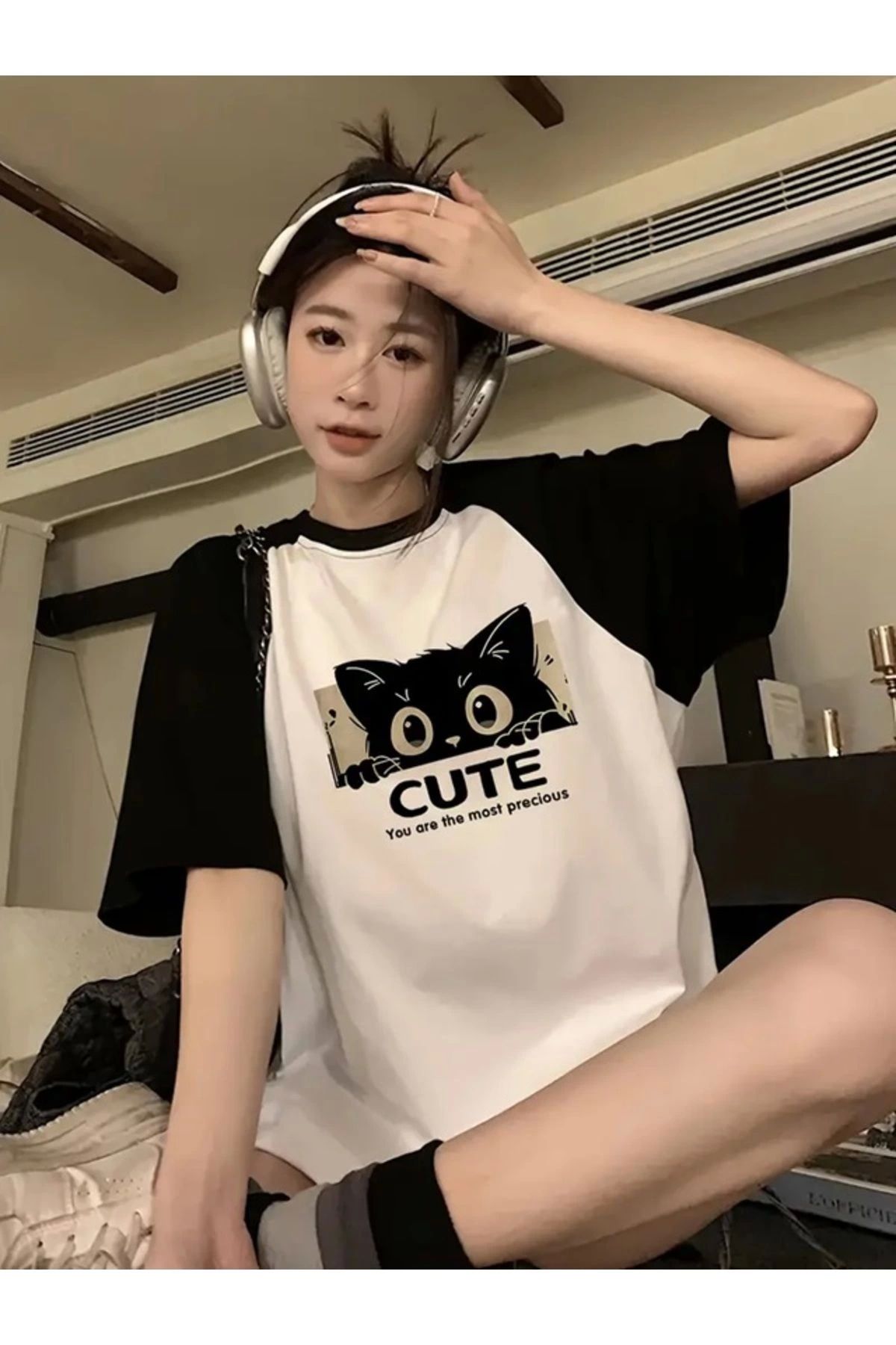 Violon Cute Cat Beyaz Reglan Kol Oversize T-shirt