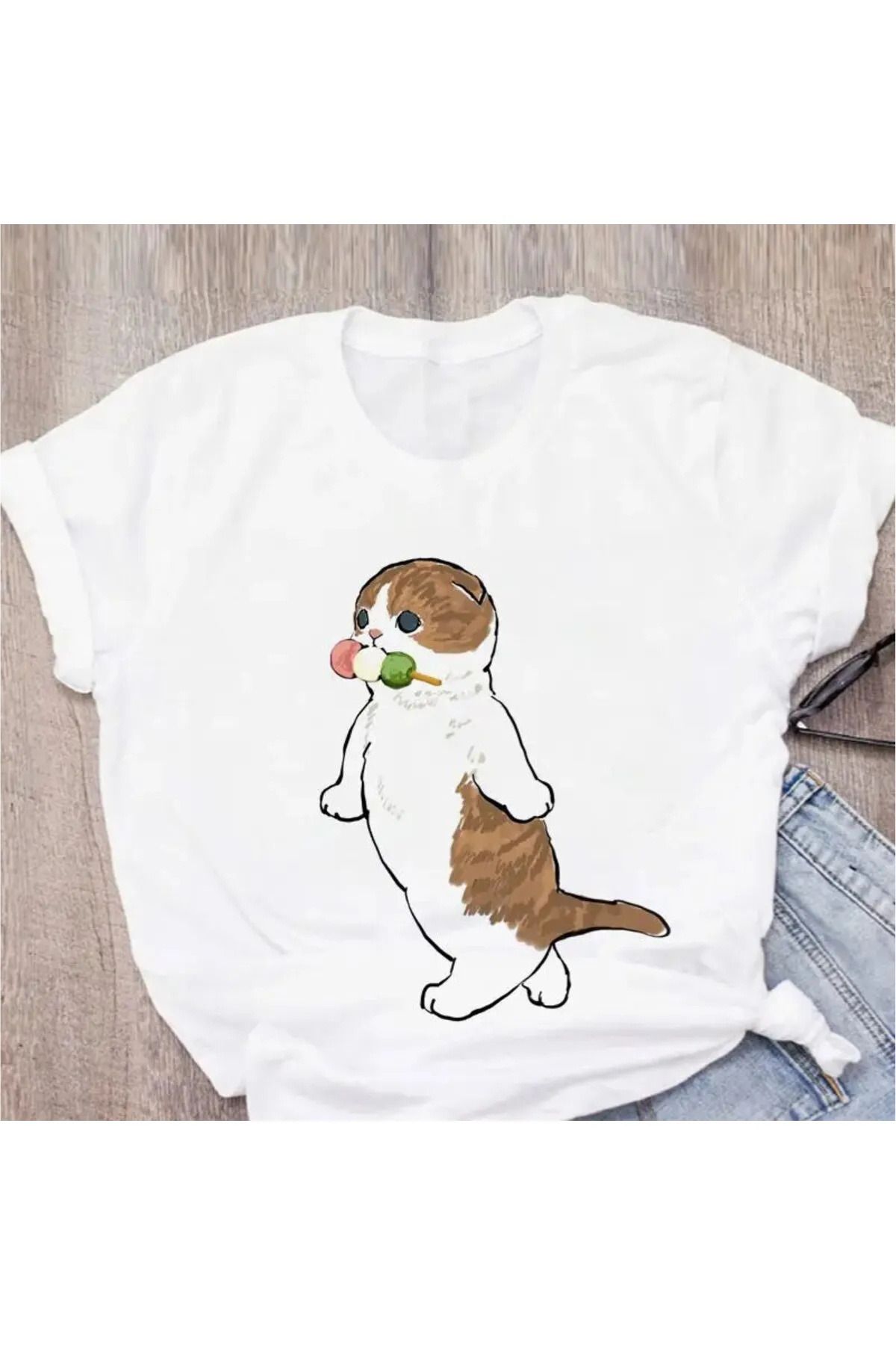 FECCY Pamuklu Sevimli kedi komik baskılı Kadın T-shirt