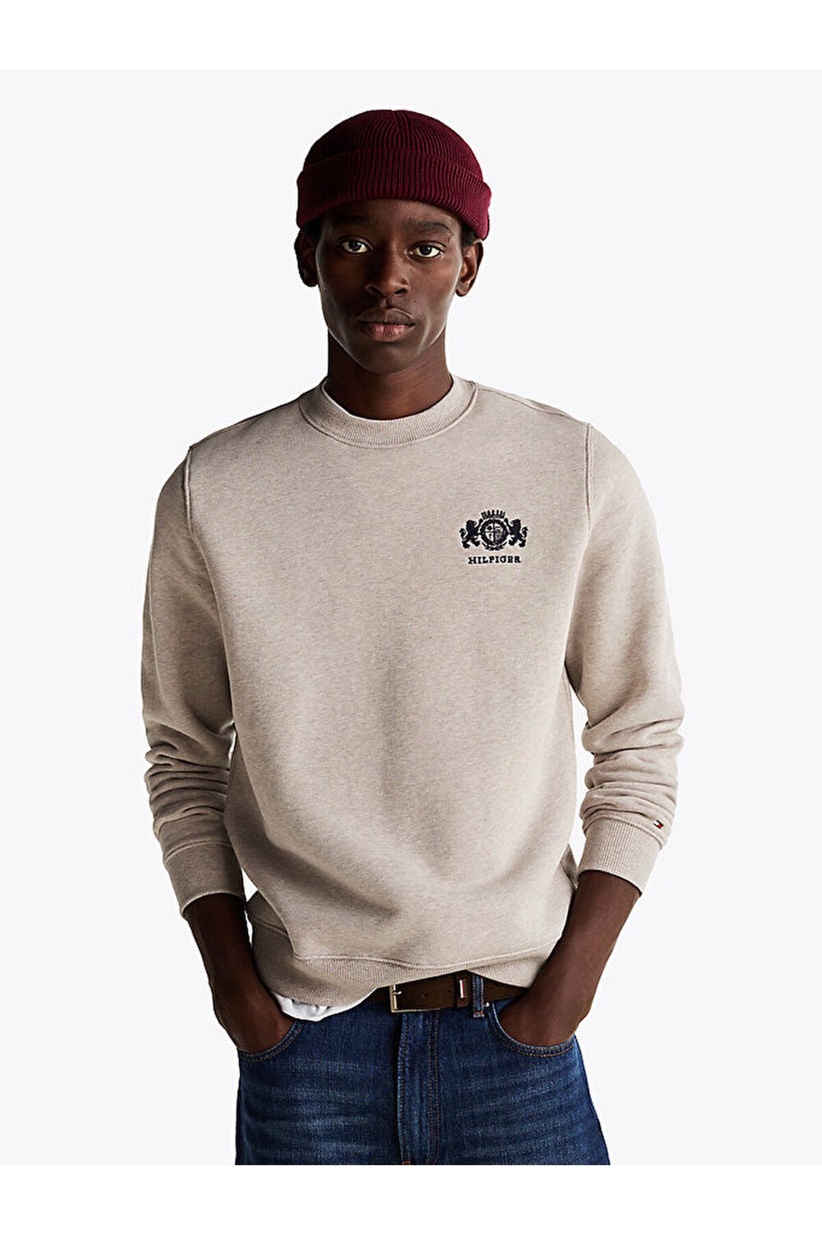 Tommy Hilfiger Logo Embroidery Sweatshirt